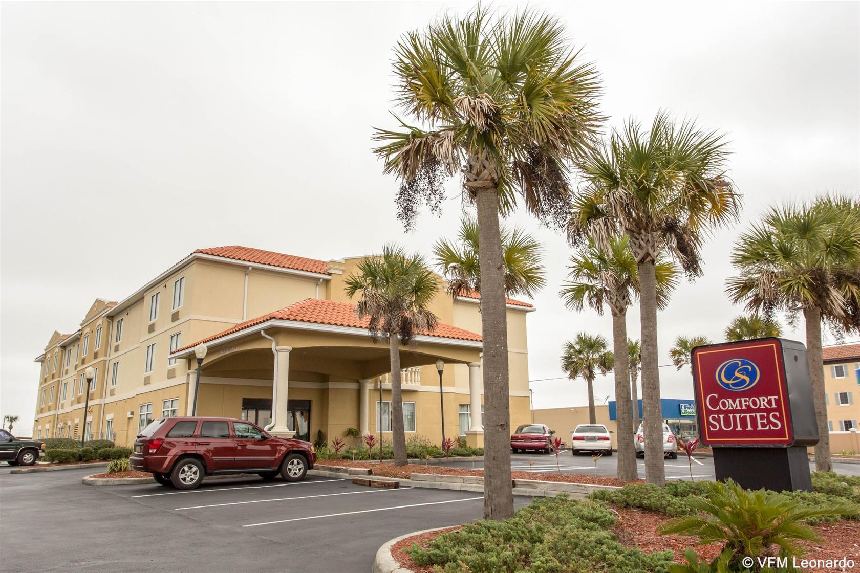 Comfort Suites Fernandina Beach At Amelia Island Soon To Be Surf & Sand Ascend Collection By Choice Exterior photo