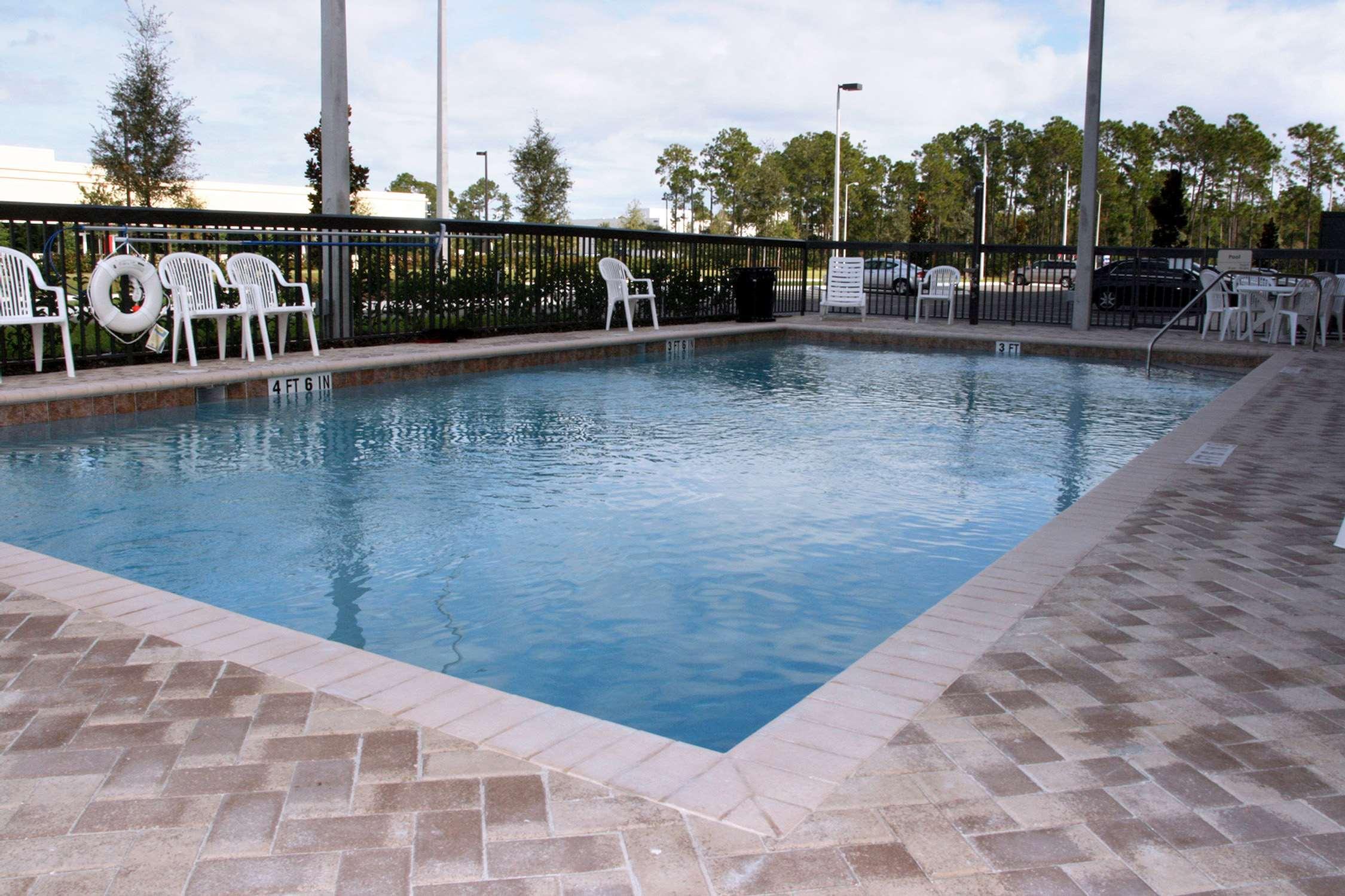 Hampton Inn & Suites Orlando-John Young Parkway/South Park Exterior photo