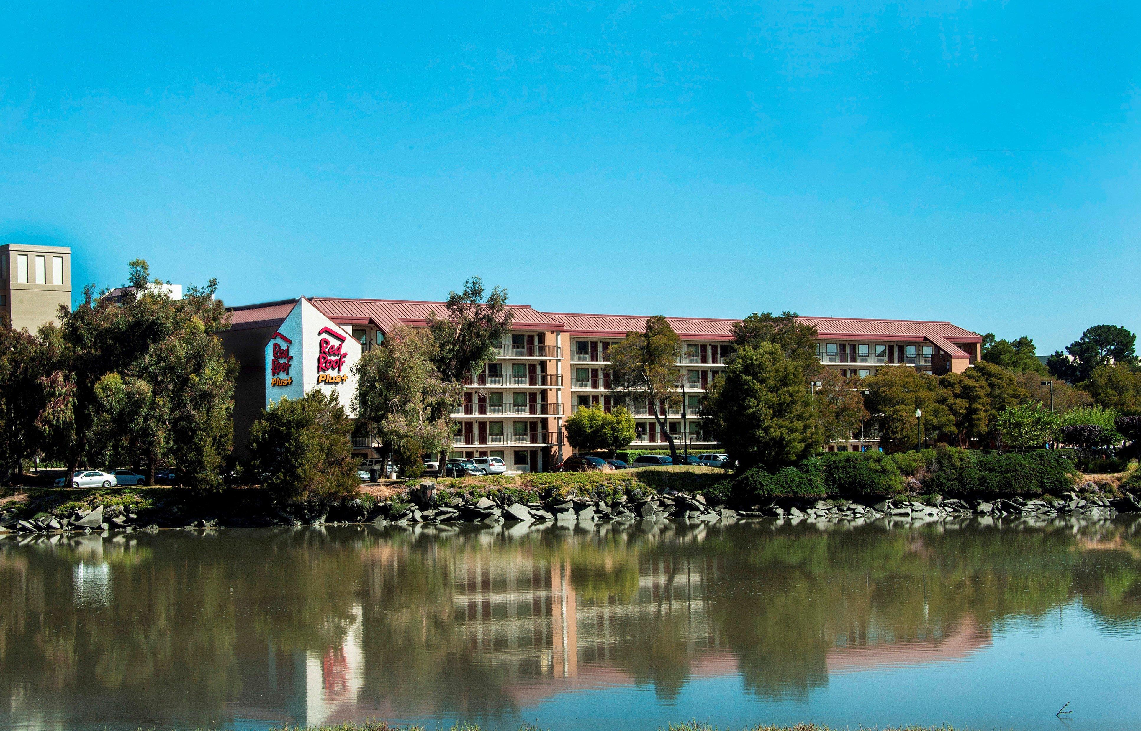 Red Roof Inn Plus+ San Francisco Airport Burlingame Exterior photo