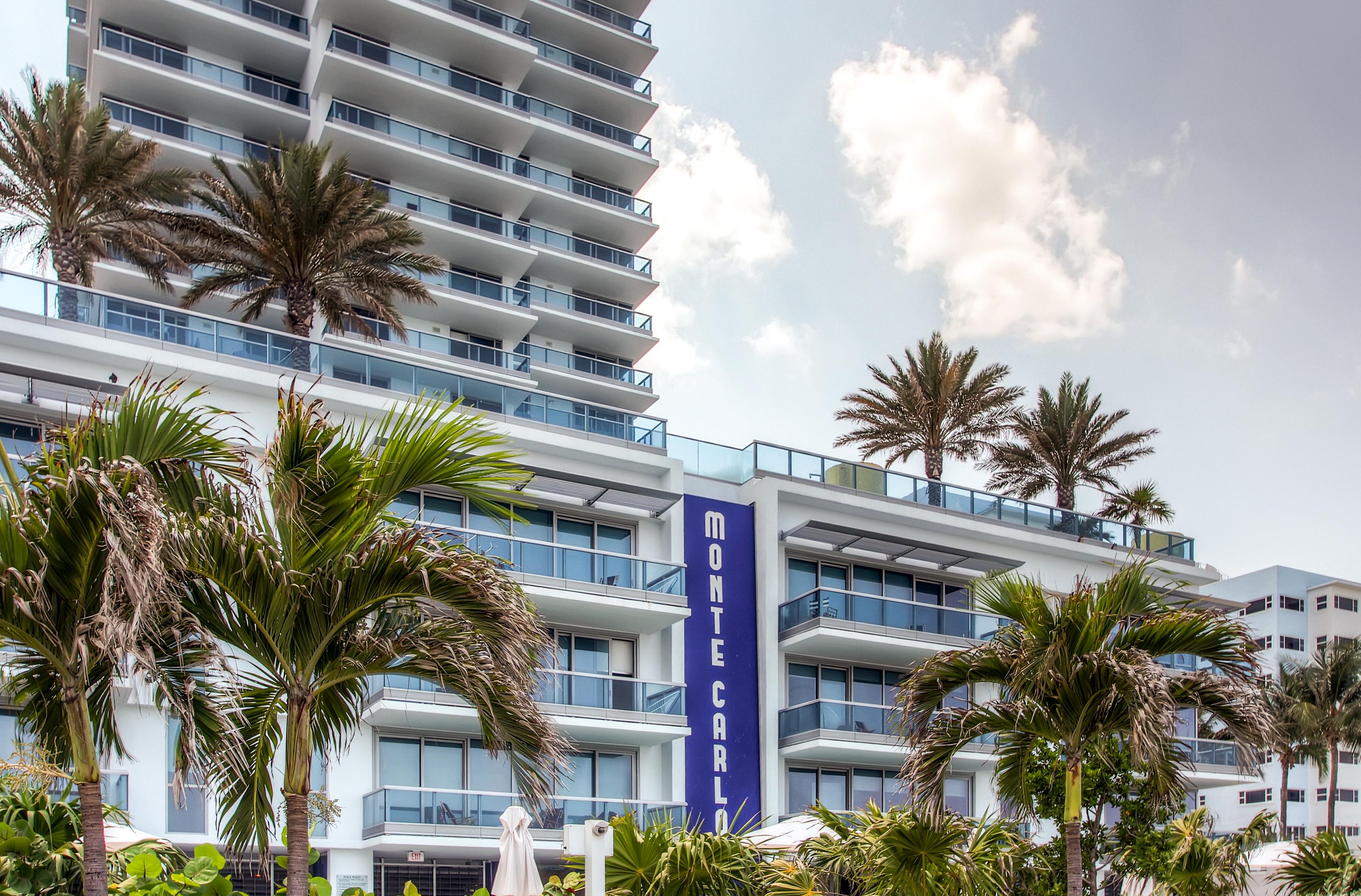 Churchill Suites Monte Carlo Miami Beach Exterior photo