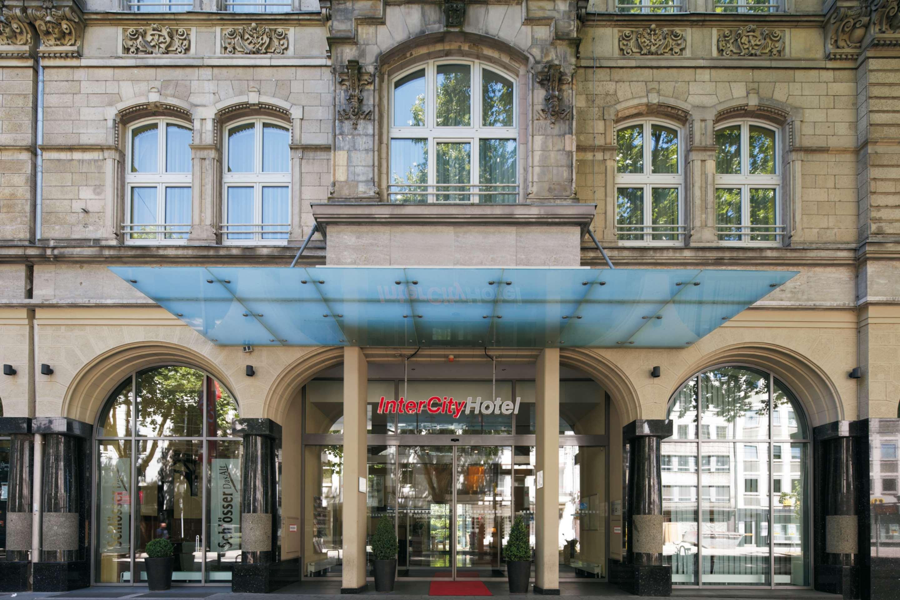 Intercityhotel Dusseldorf Exterior photo