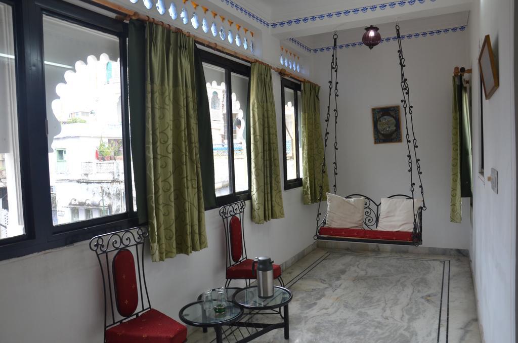 Baba Palace Udaipur Room photo