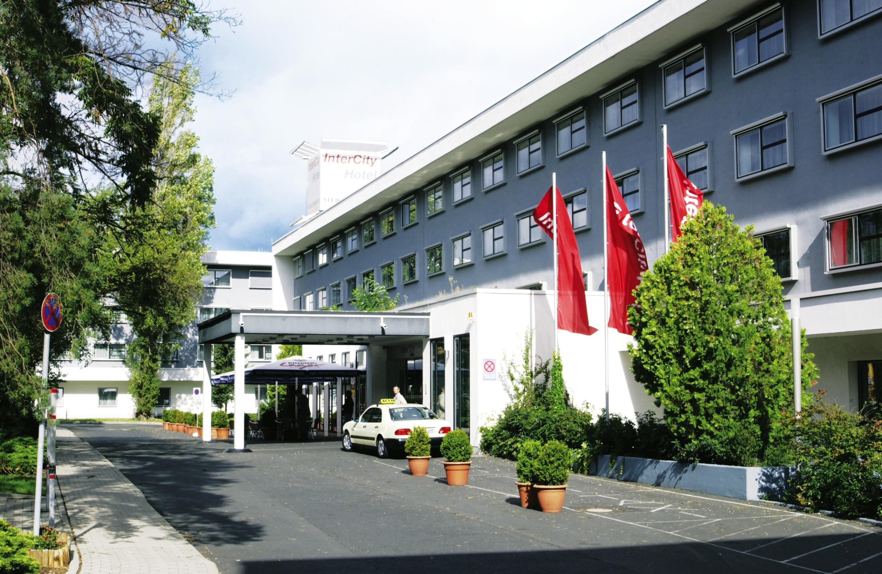 Intercityhotel Frankfurt Airport Frankfurt am Main Exterior photo