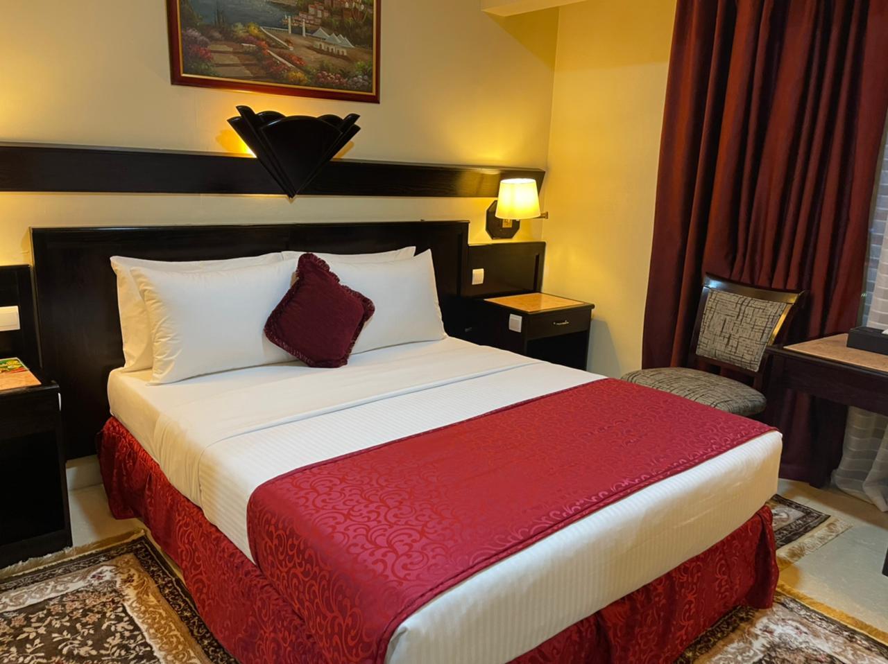 Claridge Hotel Dubai Room photo