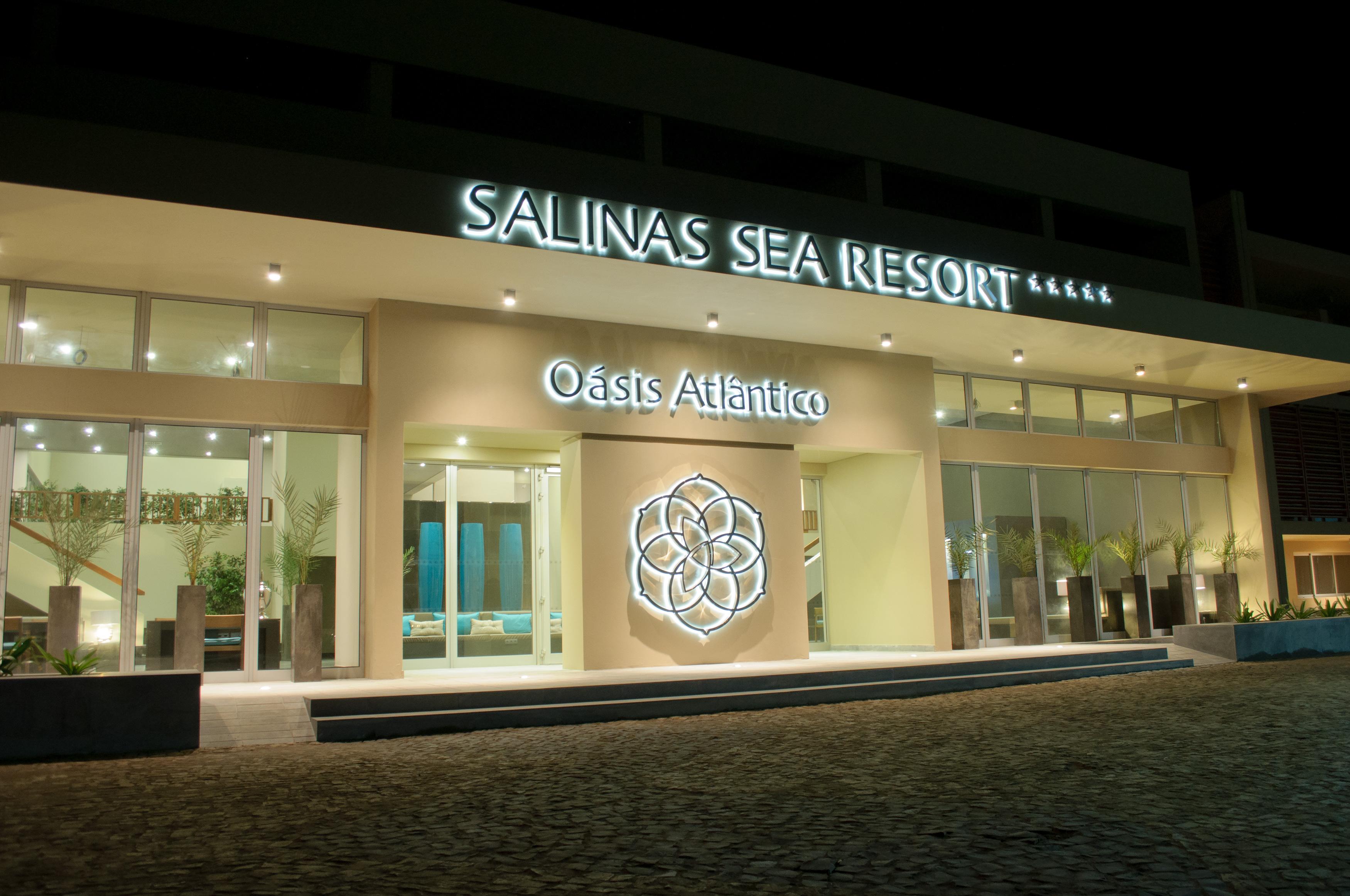 Oasis Salinas Sea Hotel Santa Maria Exterior photo