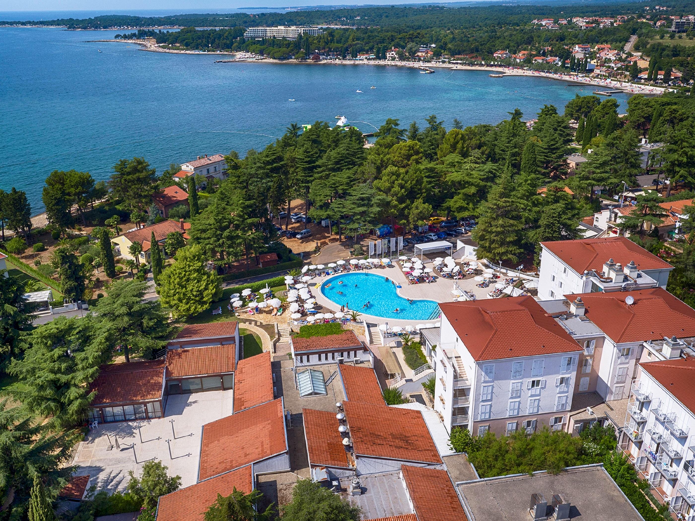 Valamar Pinia Hotel Porec Exterior photo