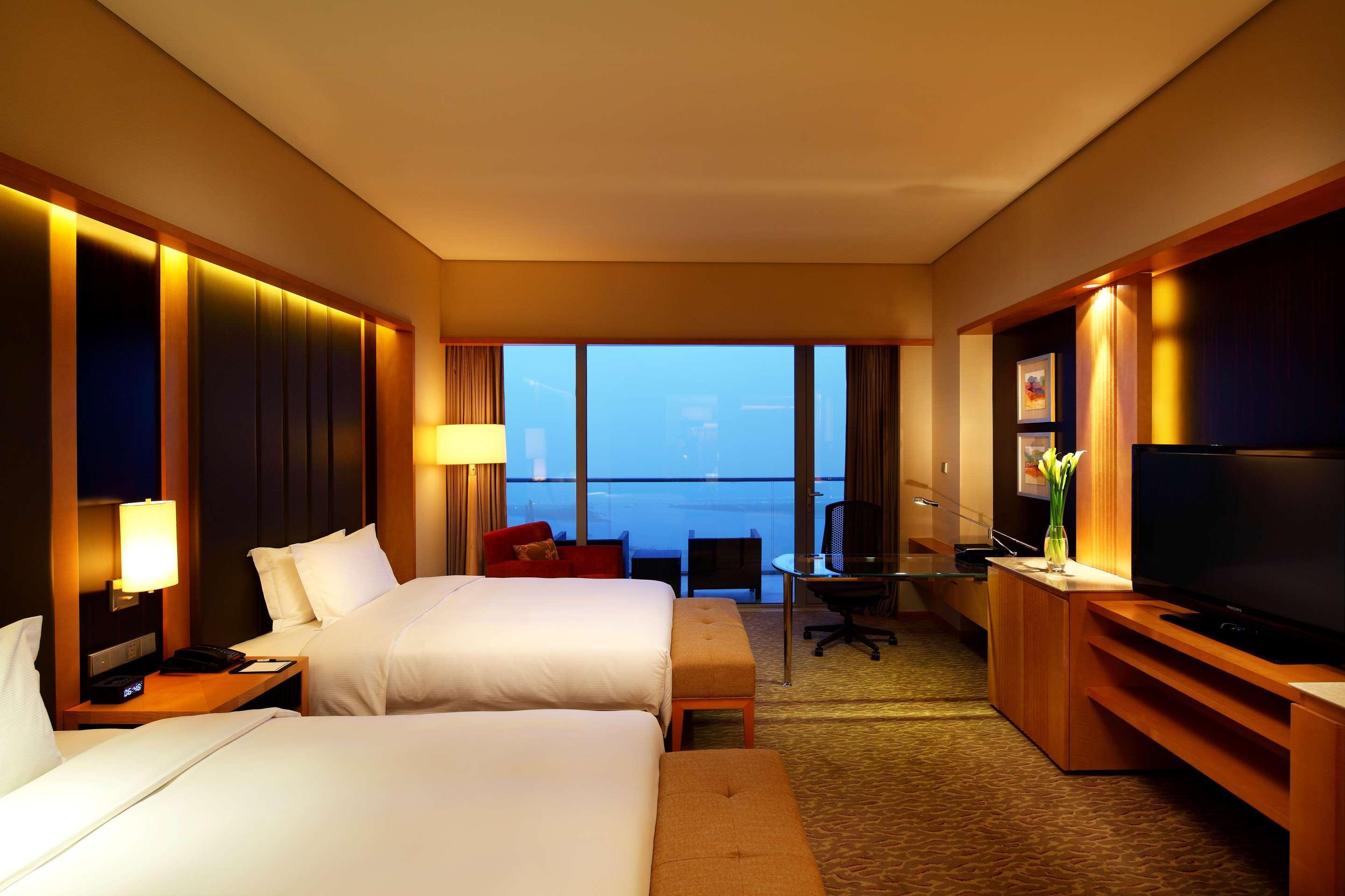 Hilton Nanjing Riverside Room photo