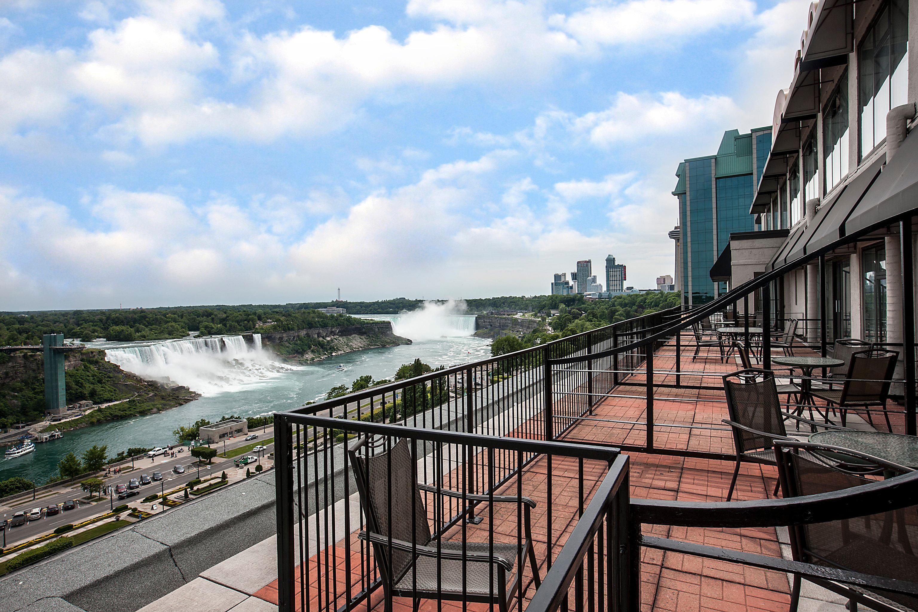 Crowne Plaza Hotel-Niagara Falls/Falls View, An Ihg Hotel Exterior photo