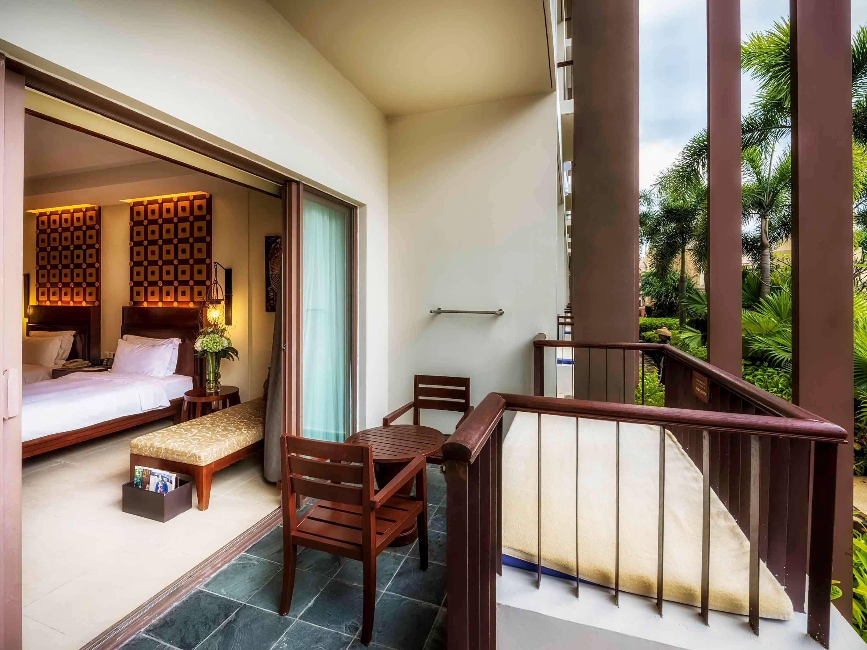 Pullman Sanya Yalong Bay Villas & Resort Exterior photo