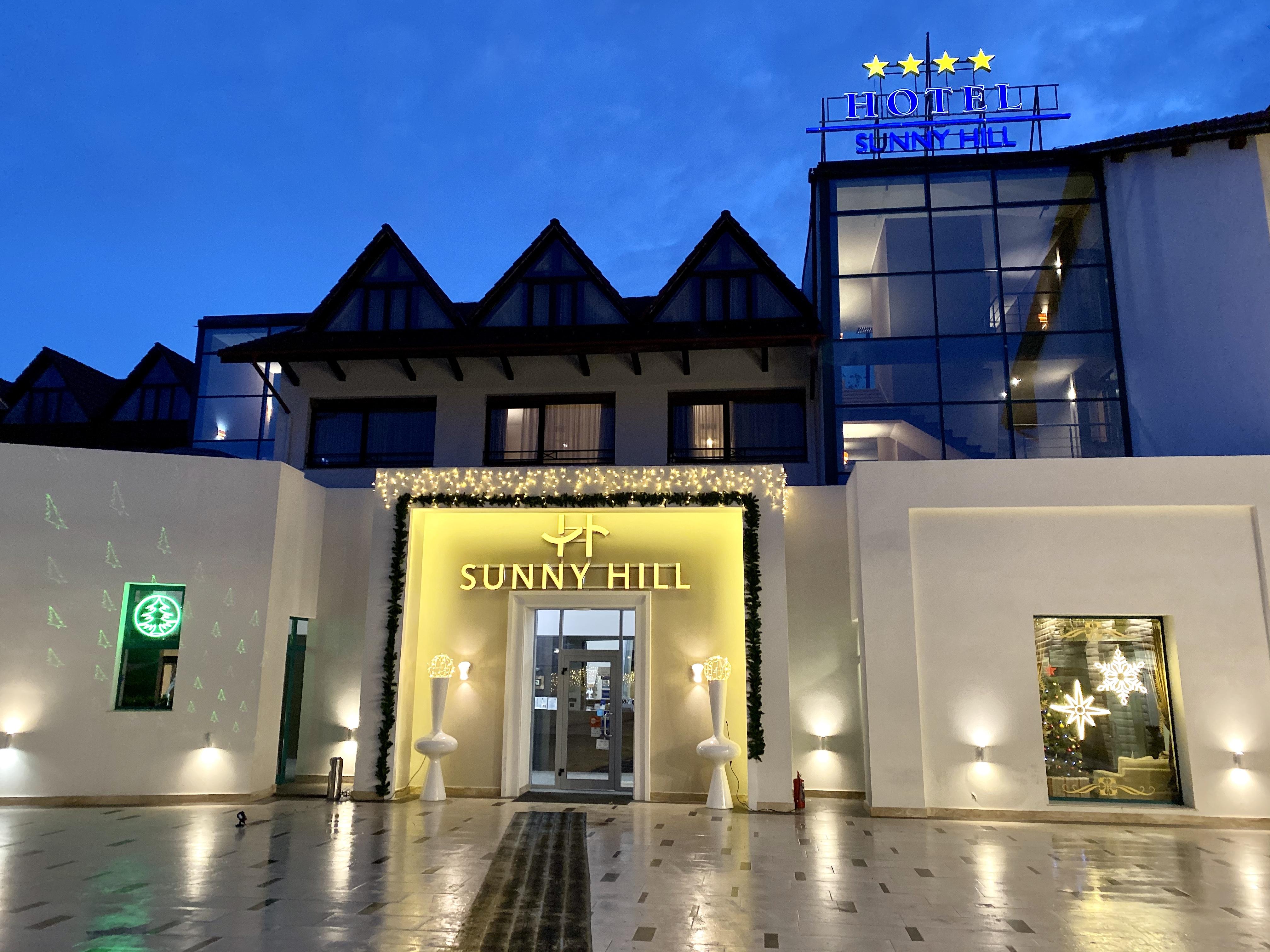 Hotel Sunny Hill Cluj-Napoca Exterior photo