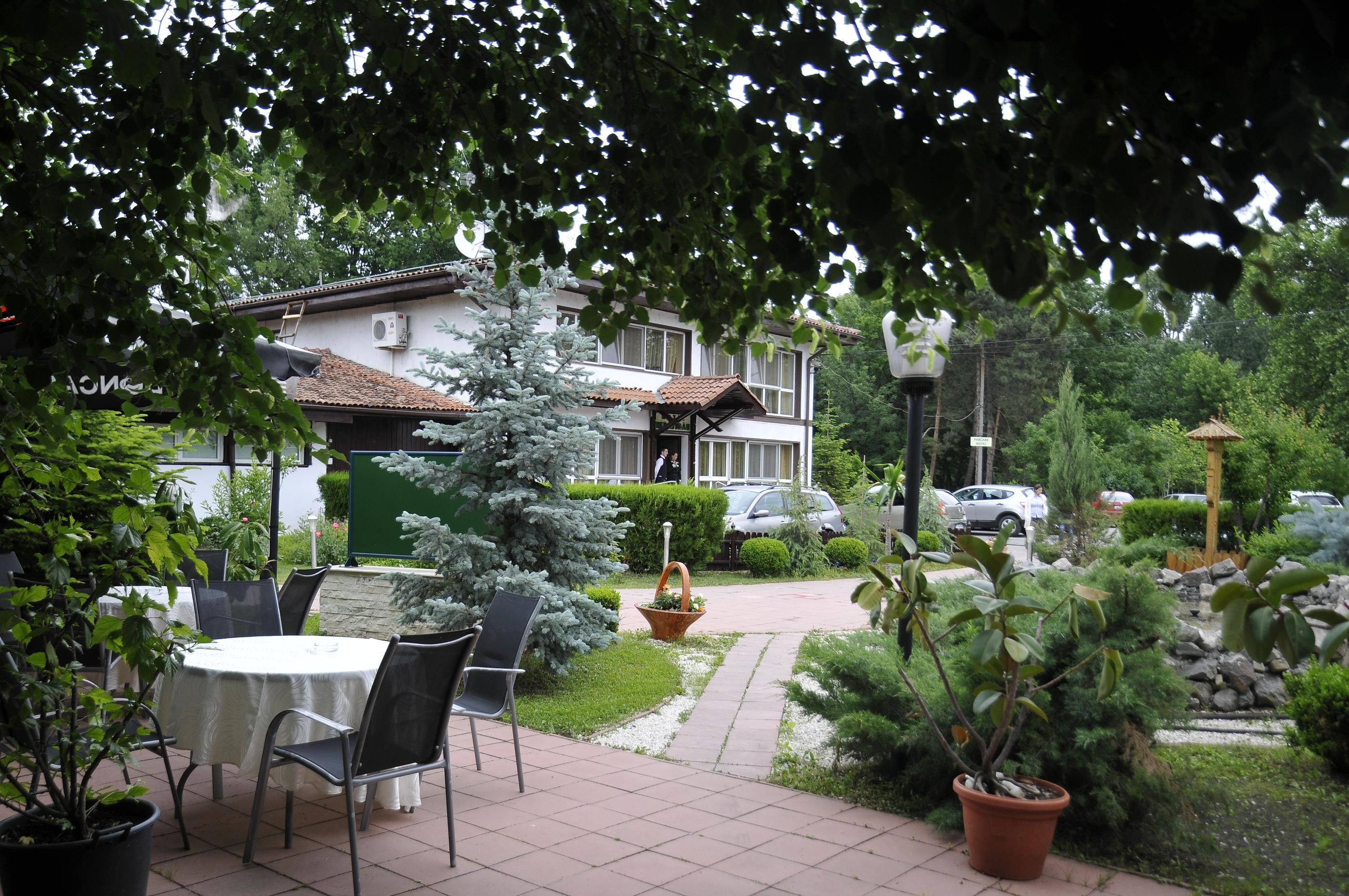 Hotel Herastrau Bucharest Exterior photo