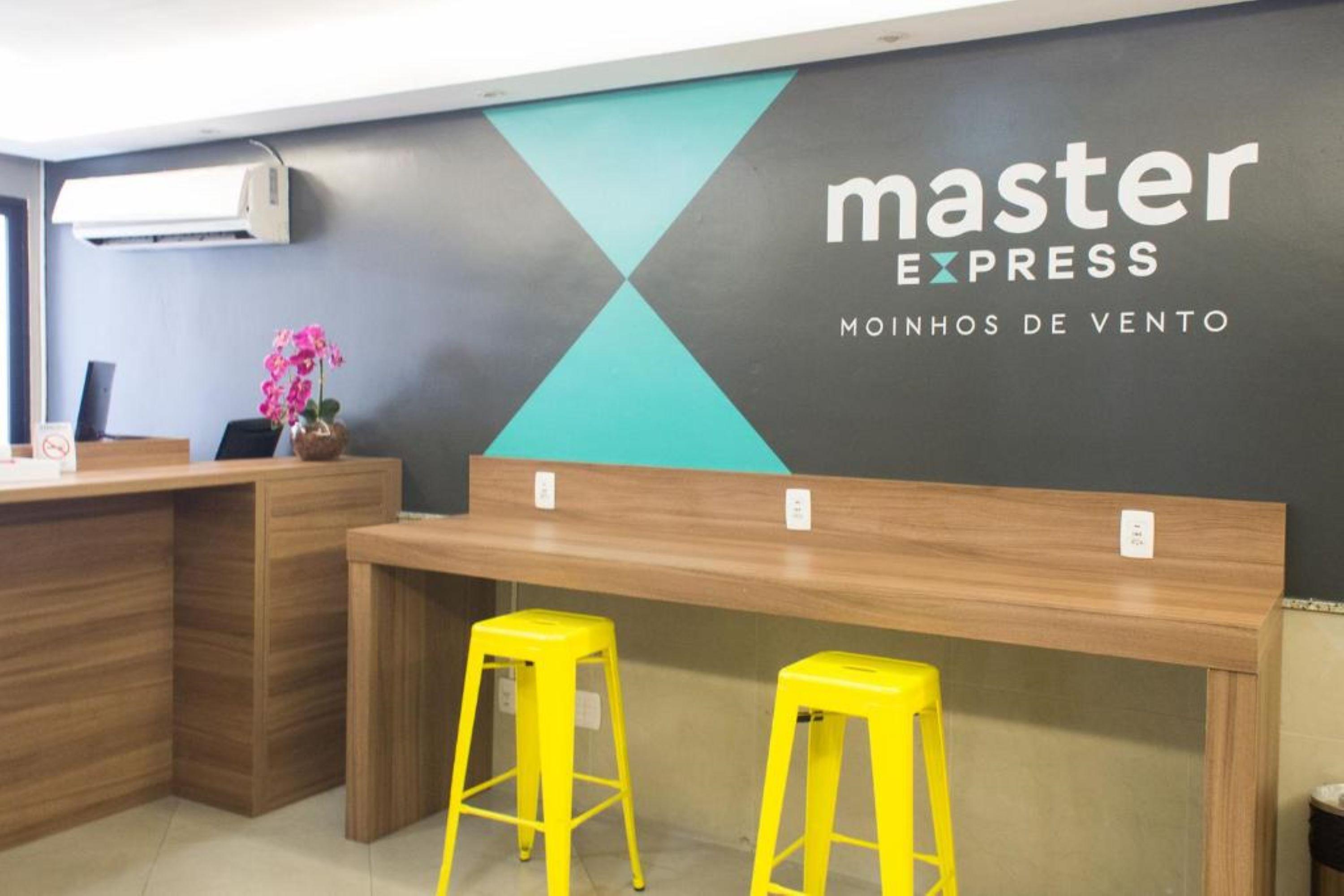 Master Express Moinhos De Vento Hotel Porto Alegre Exterior photo