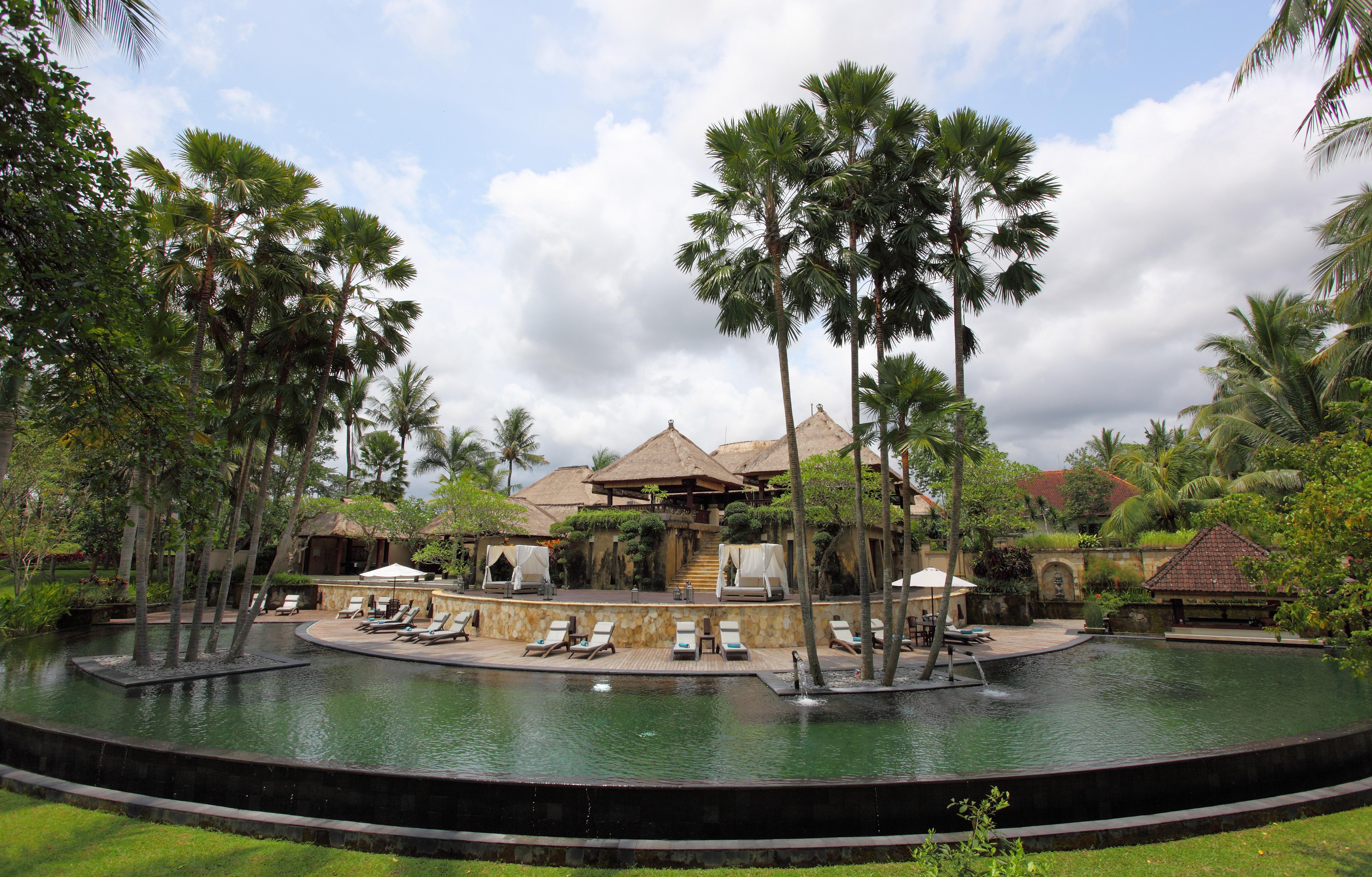 The Ubud Village Resort & Spa Exterior photo