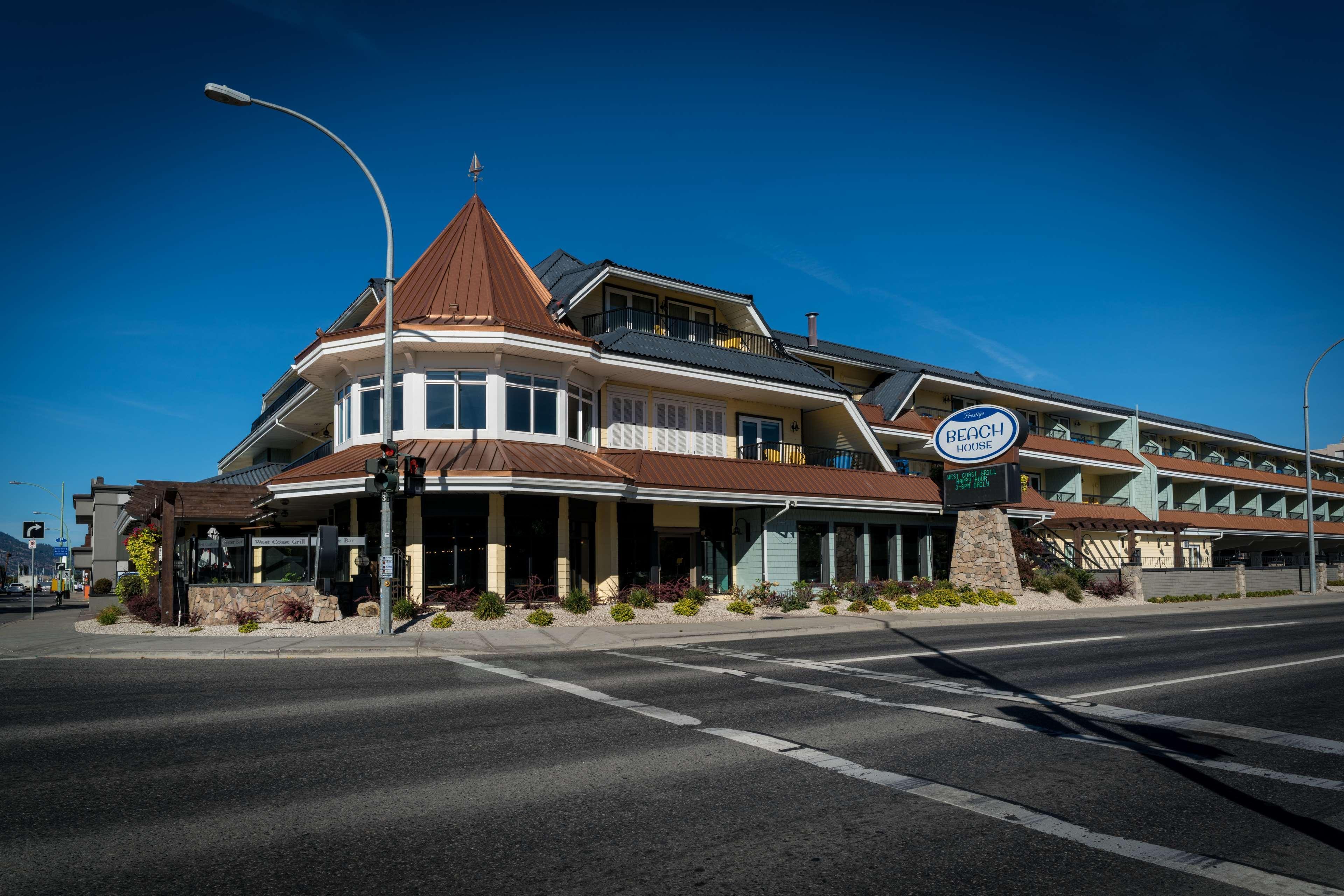 Prestige Beach House, Worldhotels Crafted Kelowna Exterior photo
