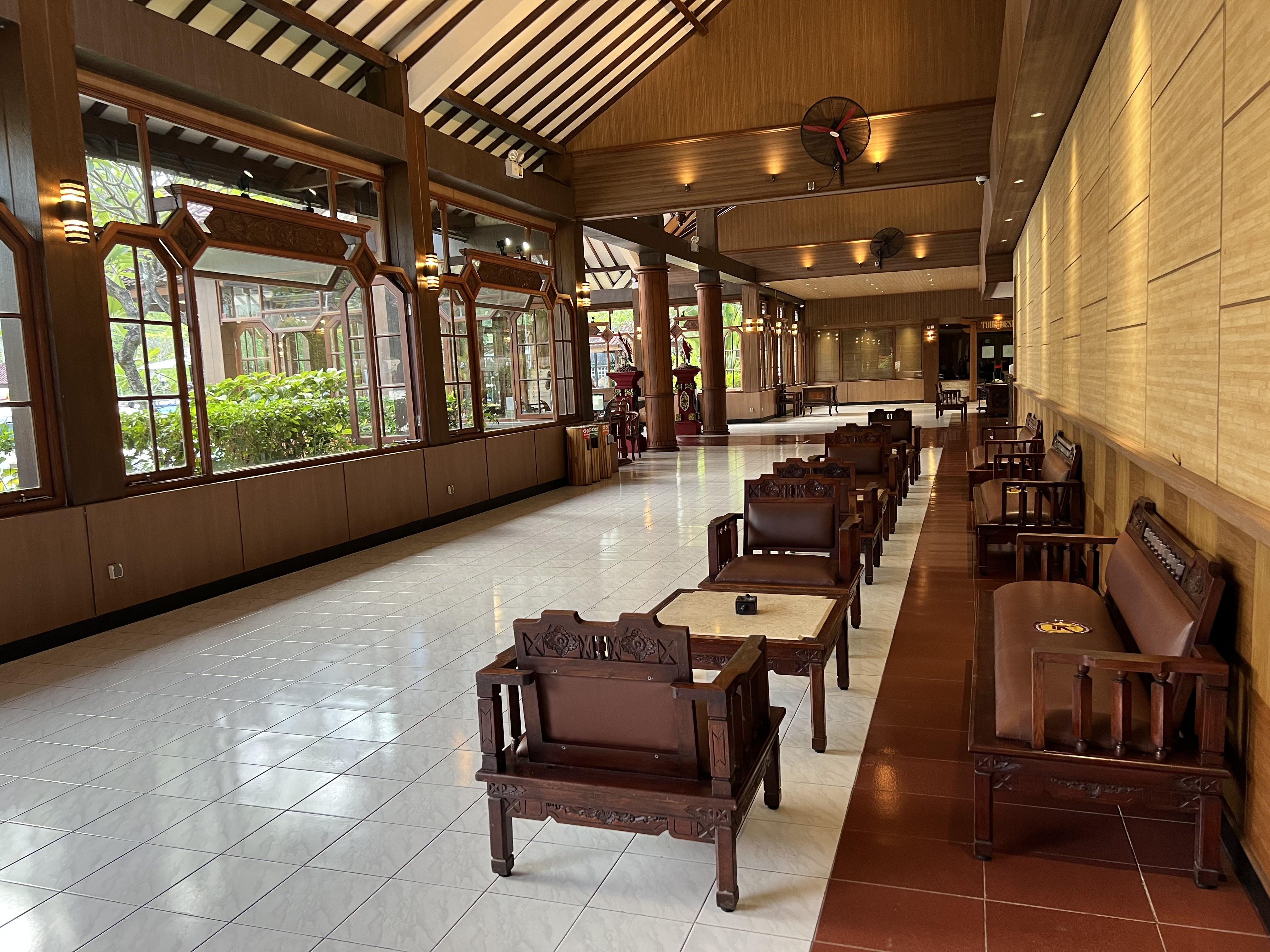 Grand Istana Rama Hotel Kuta  Exterior photo