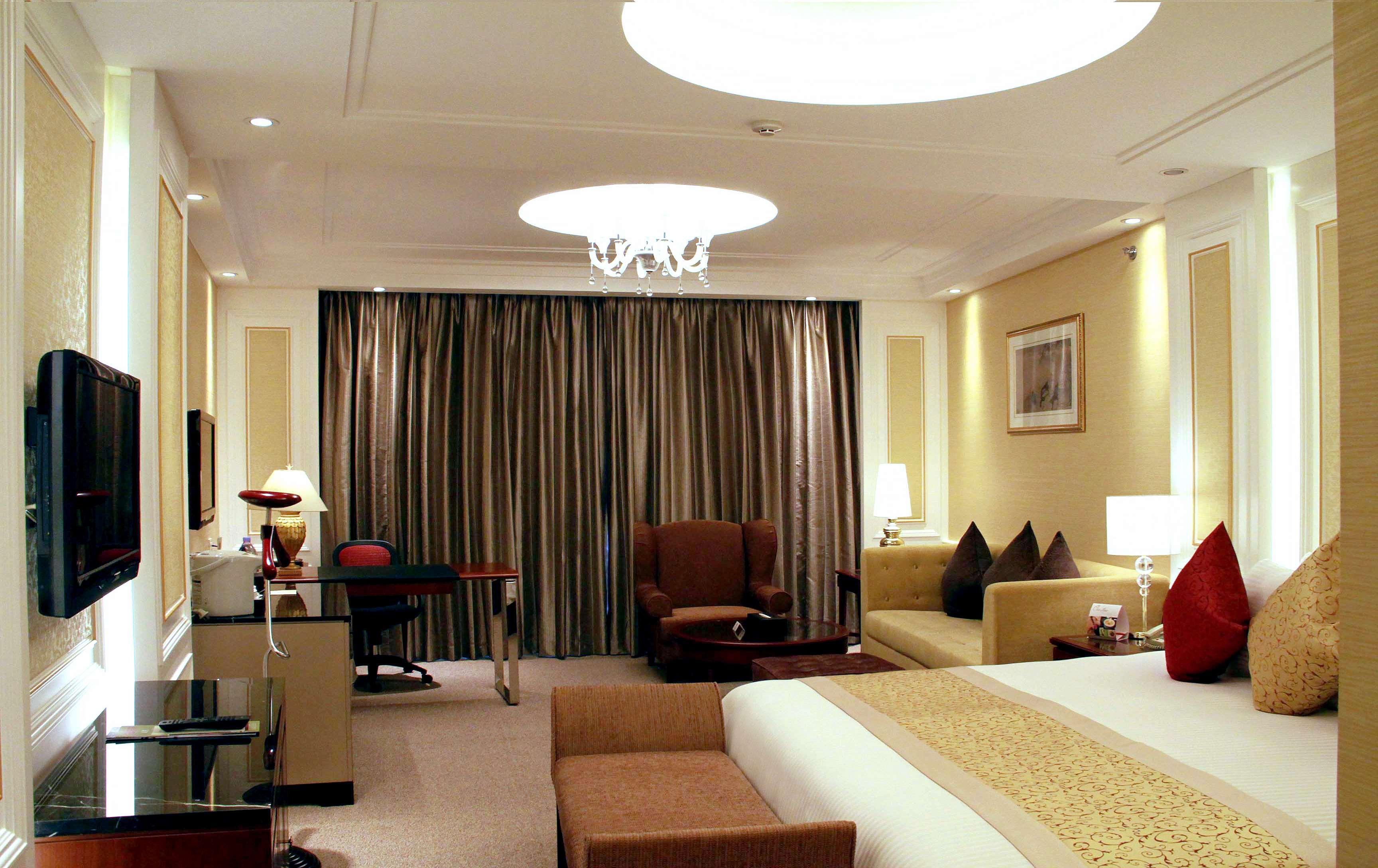 Central Hotel Shanghai Room photo