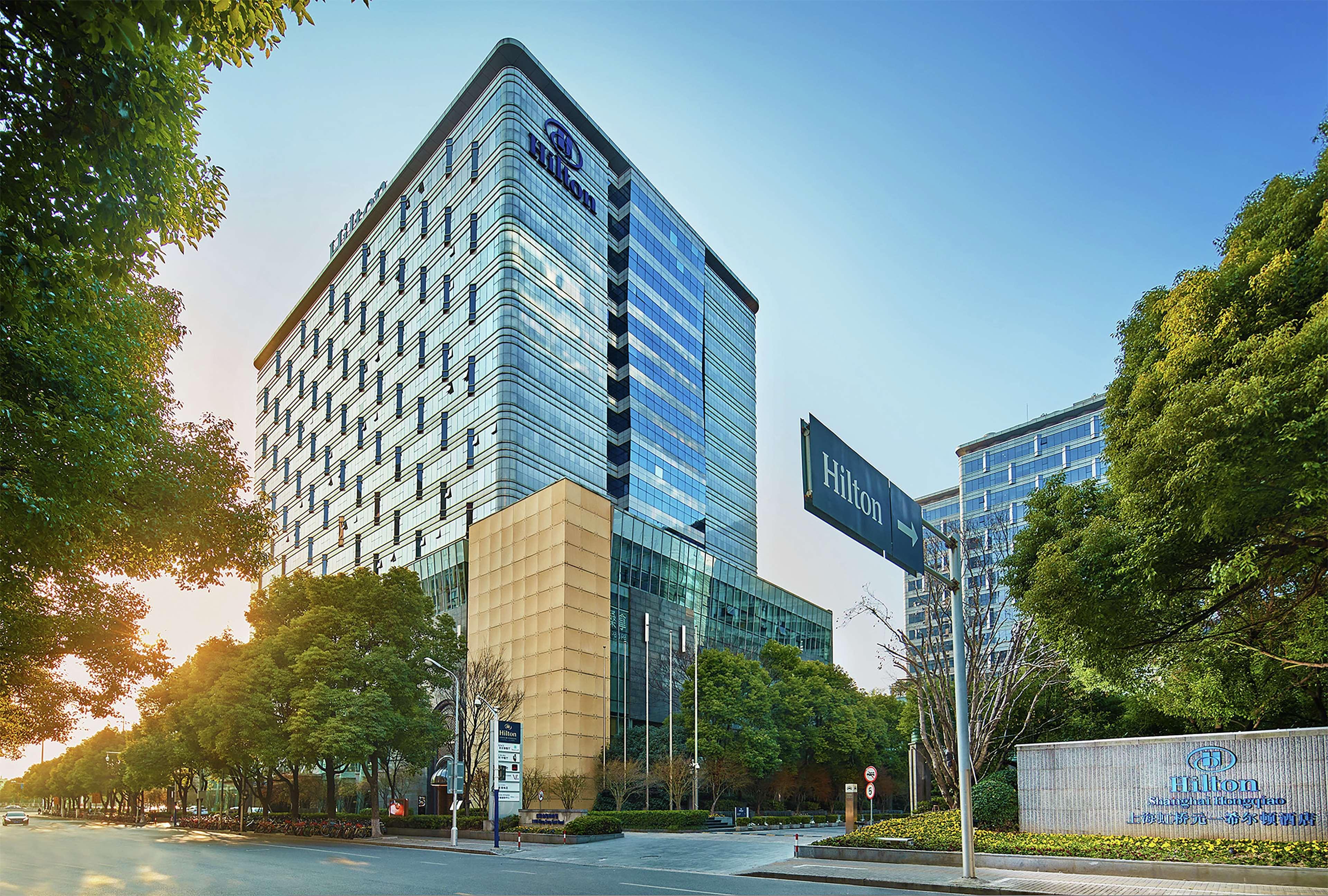 Hilton Shanghai Hongqiao Exterior photo