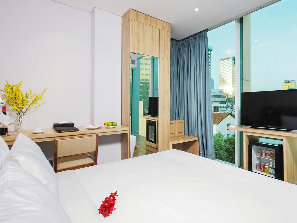 Ramada Encore By Wyndham Saigon D1 Ho Chi Minh City Exterior photo