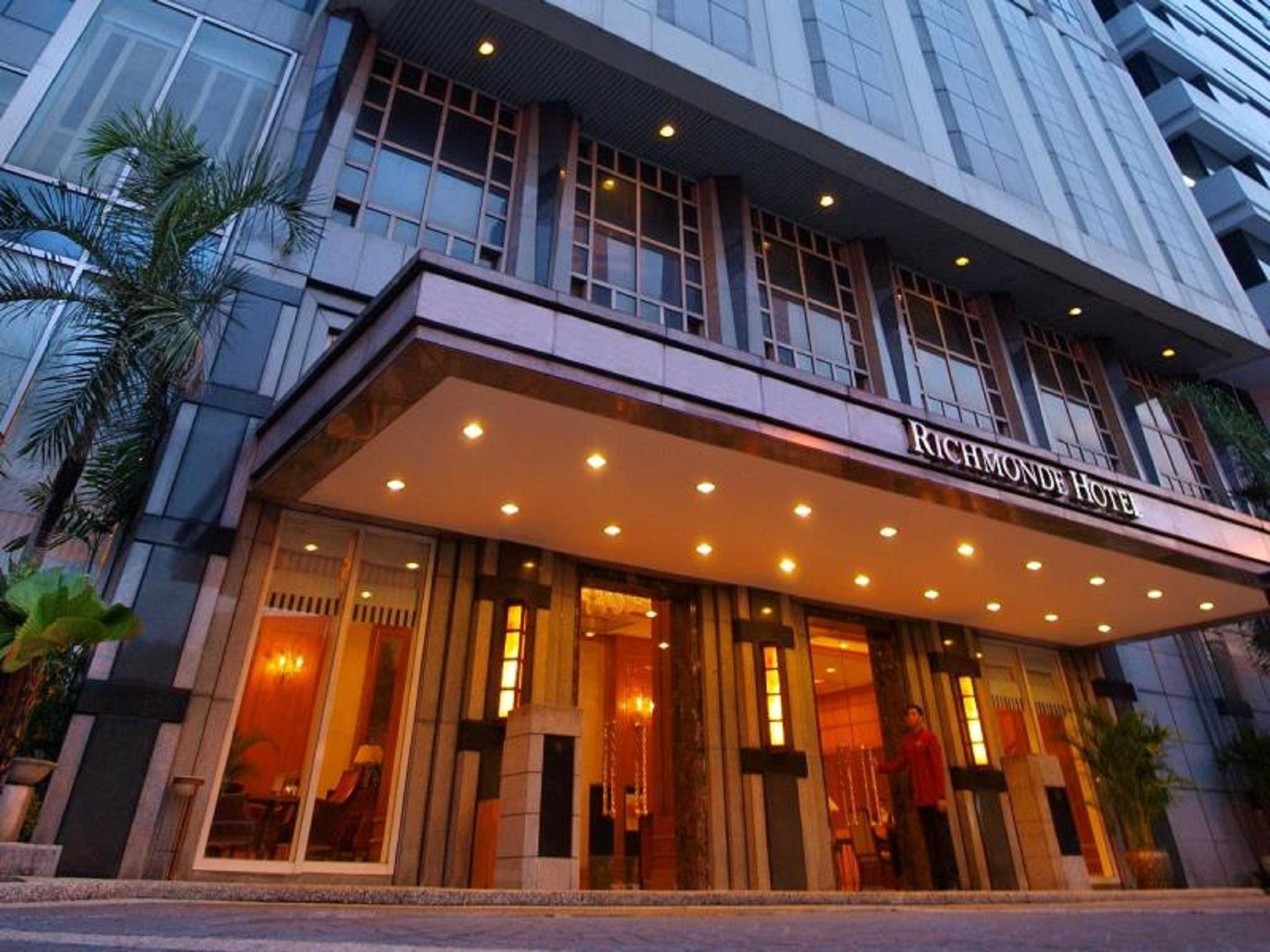 Richmonde Hotel Ortigas Pasig City Exterior photo