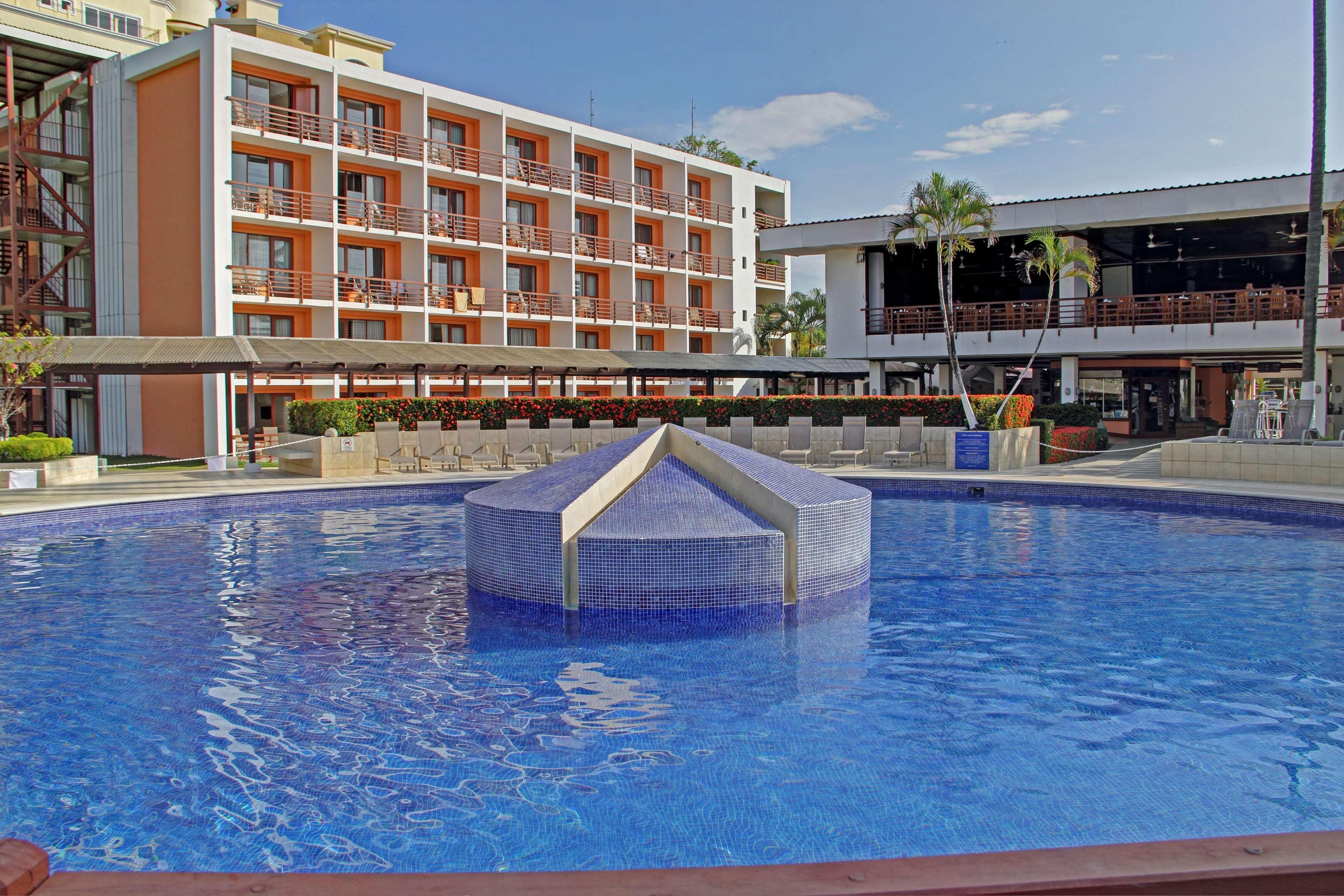 Best Western Jaco Beach All Inclusive Resort Exterior photo