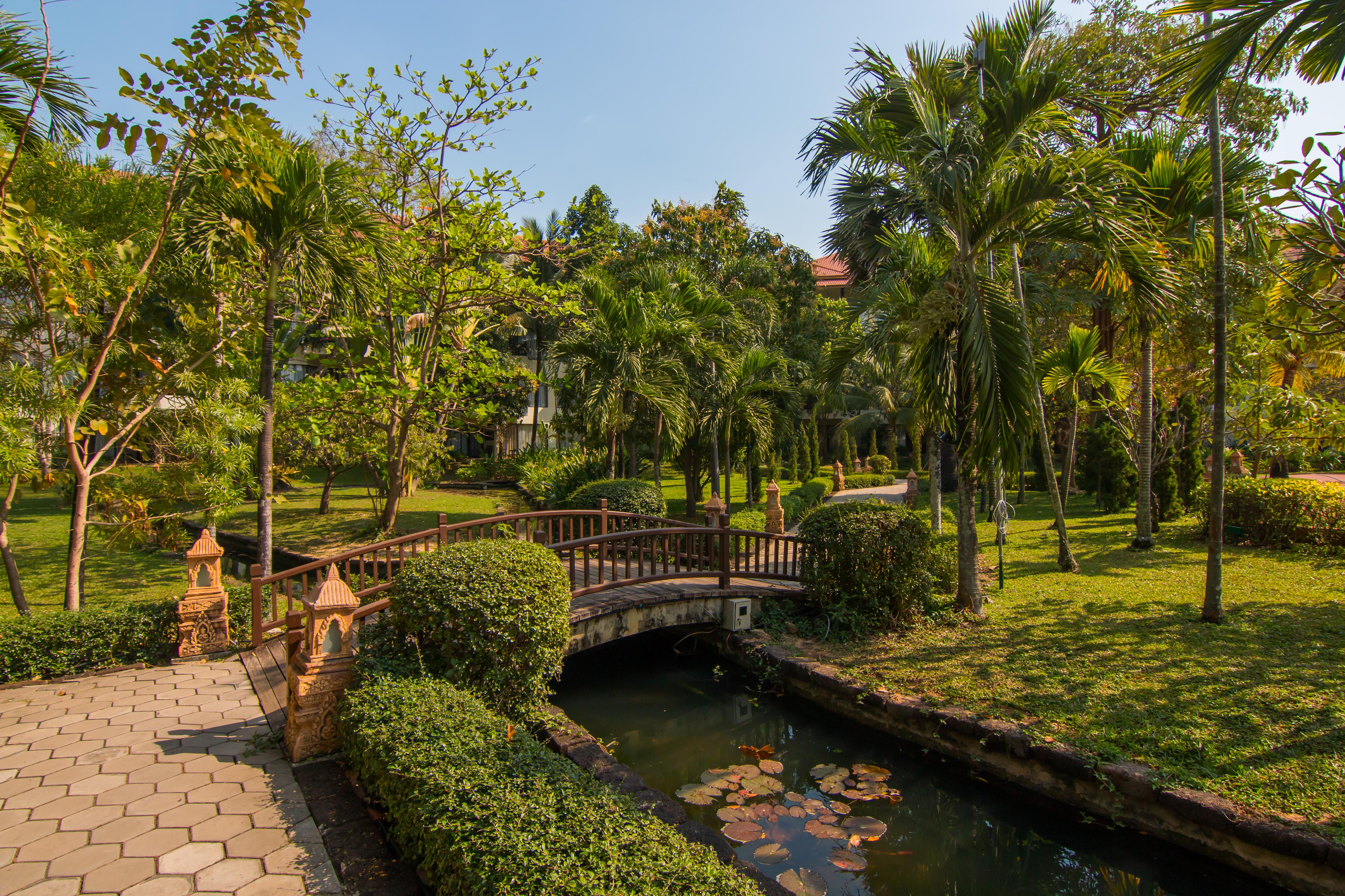 Angkor Palace Resort & Spa Siem Reap Exterior photo