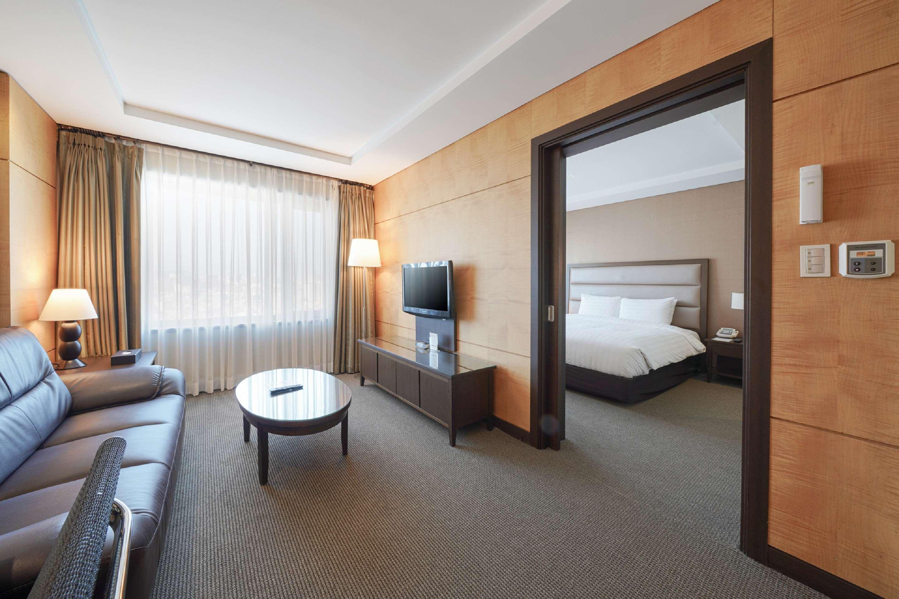 Best Western Premier Gangnam Hotel Seoul Exterior photo