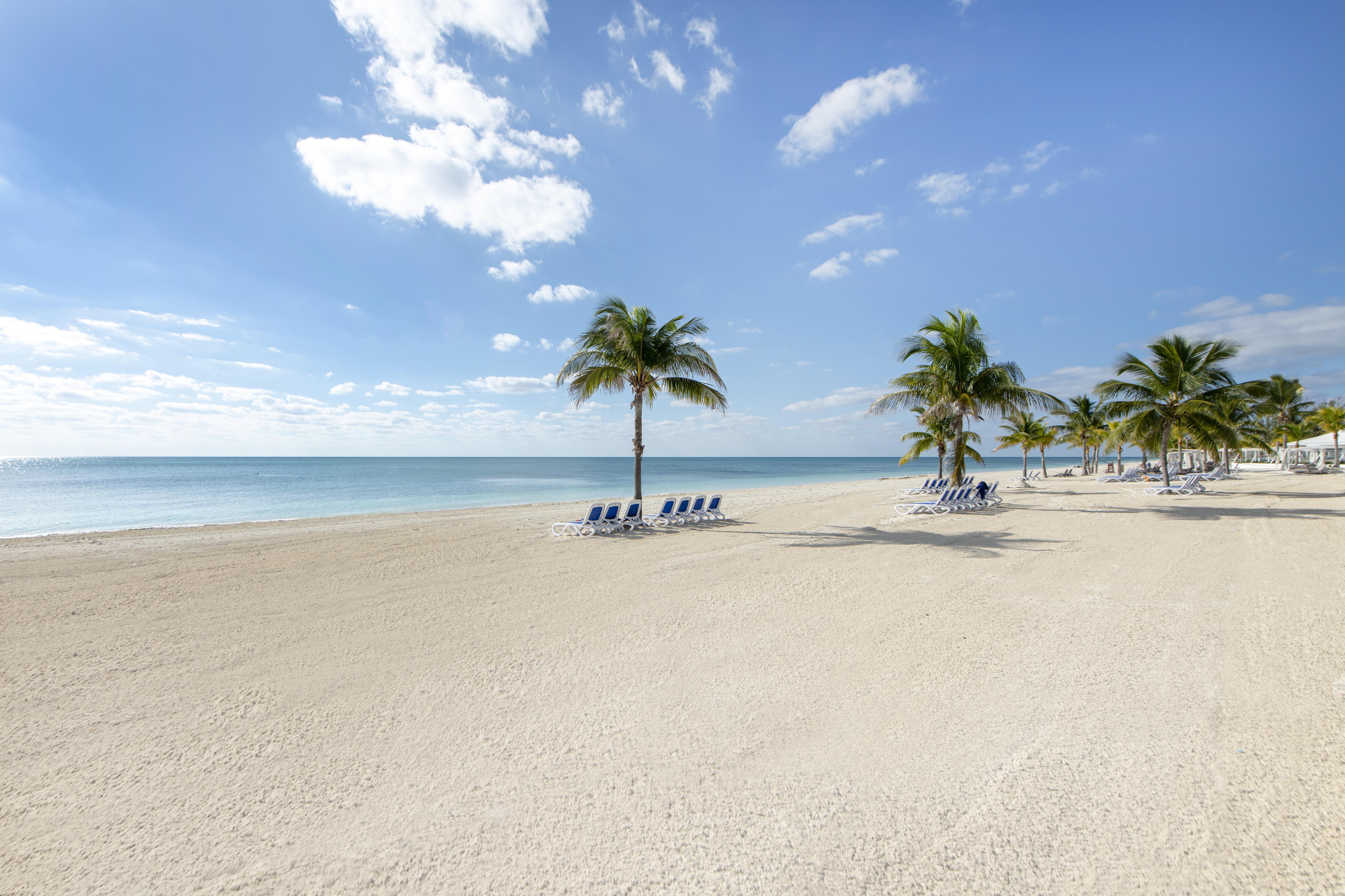 Viva Fortuna Beach By Wyndham, A Trademark All Inclusive Freeport Exterior photo