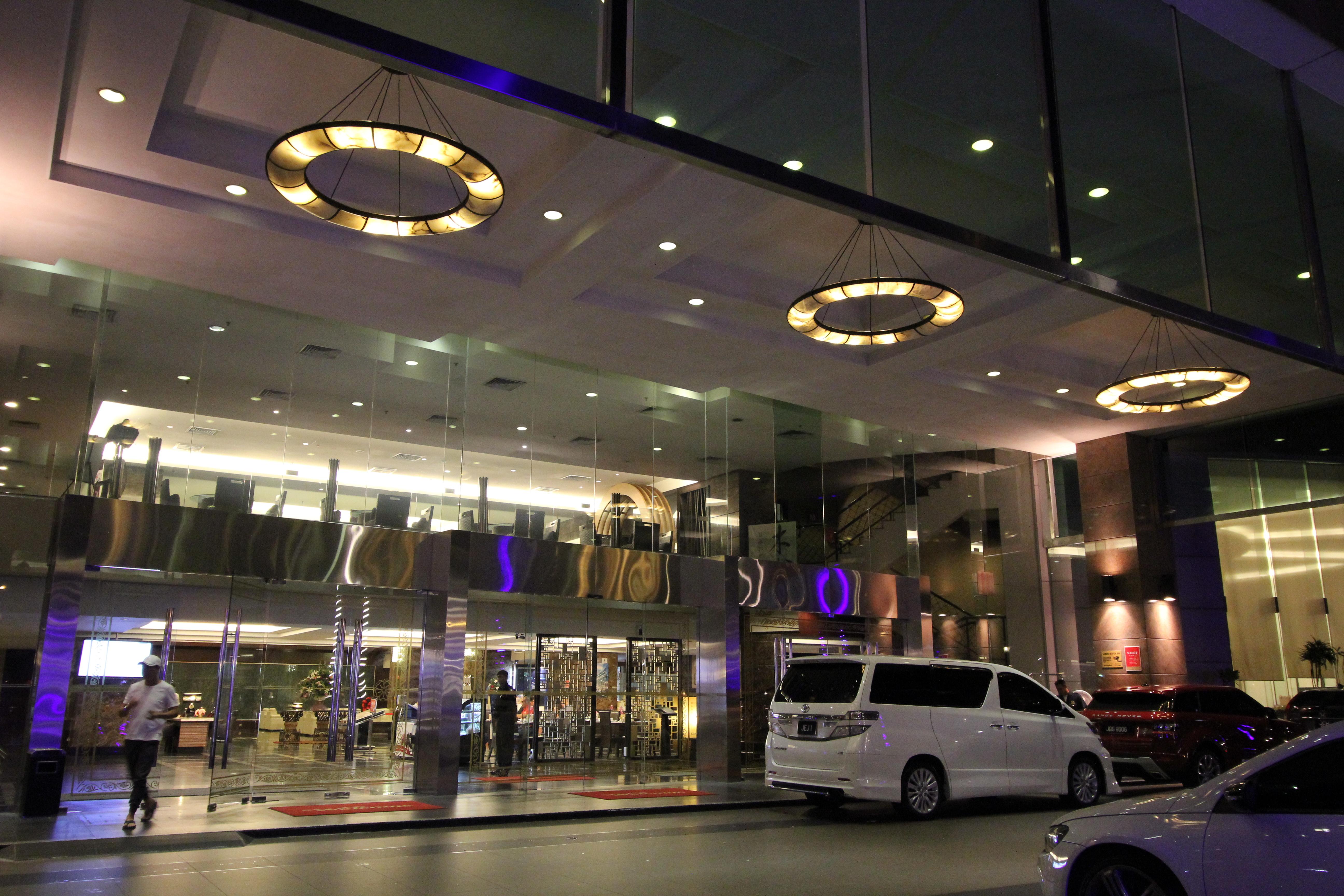Grand Paragon Hotel Johor Bahru Exterior photo