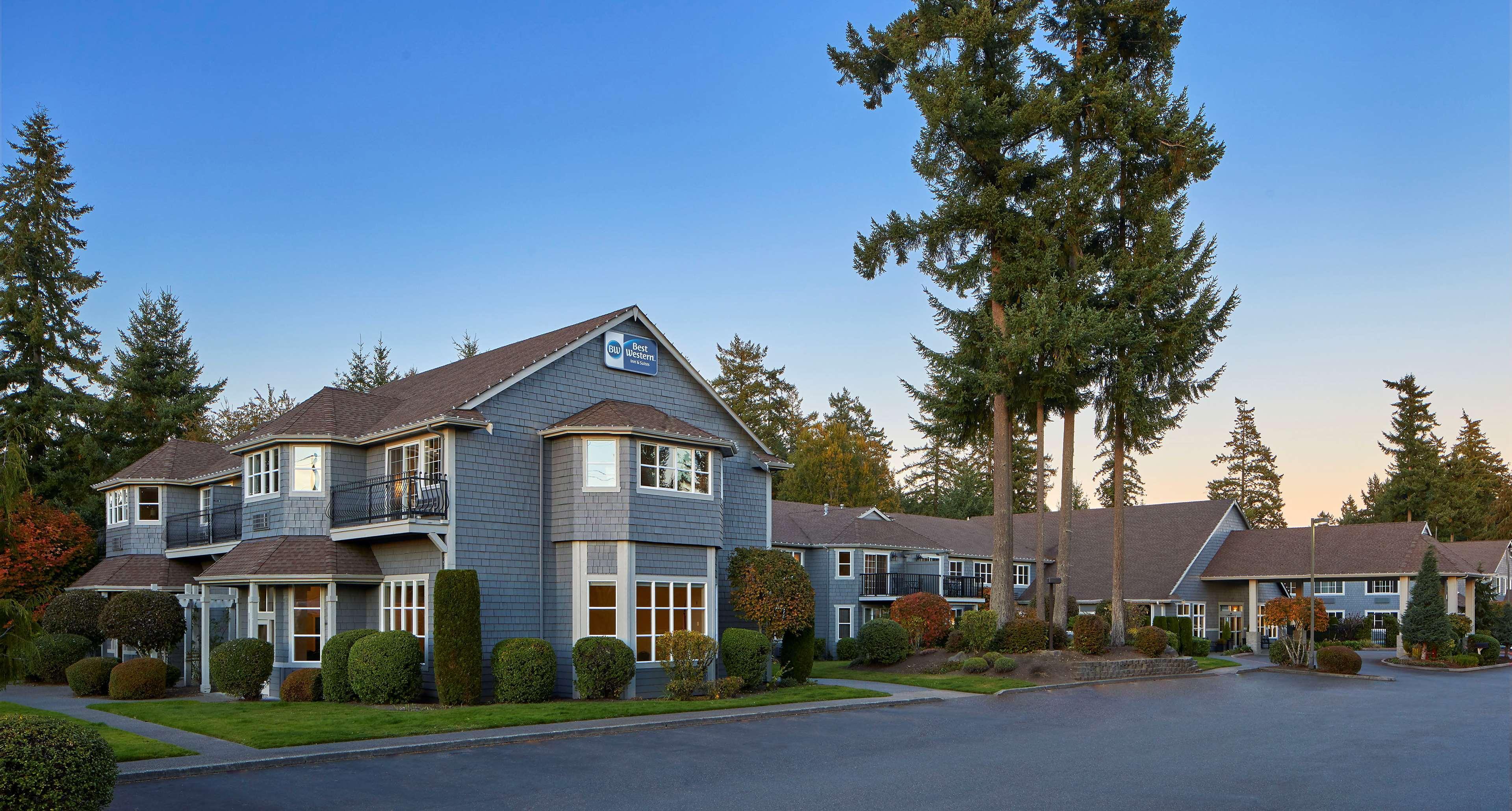 Best Western Wesley Inn & Suites Gig Harbor Exterior photo