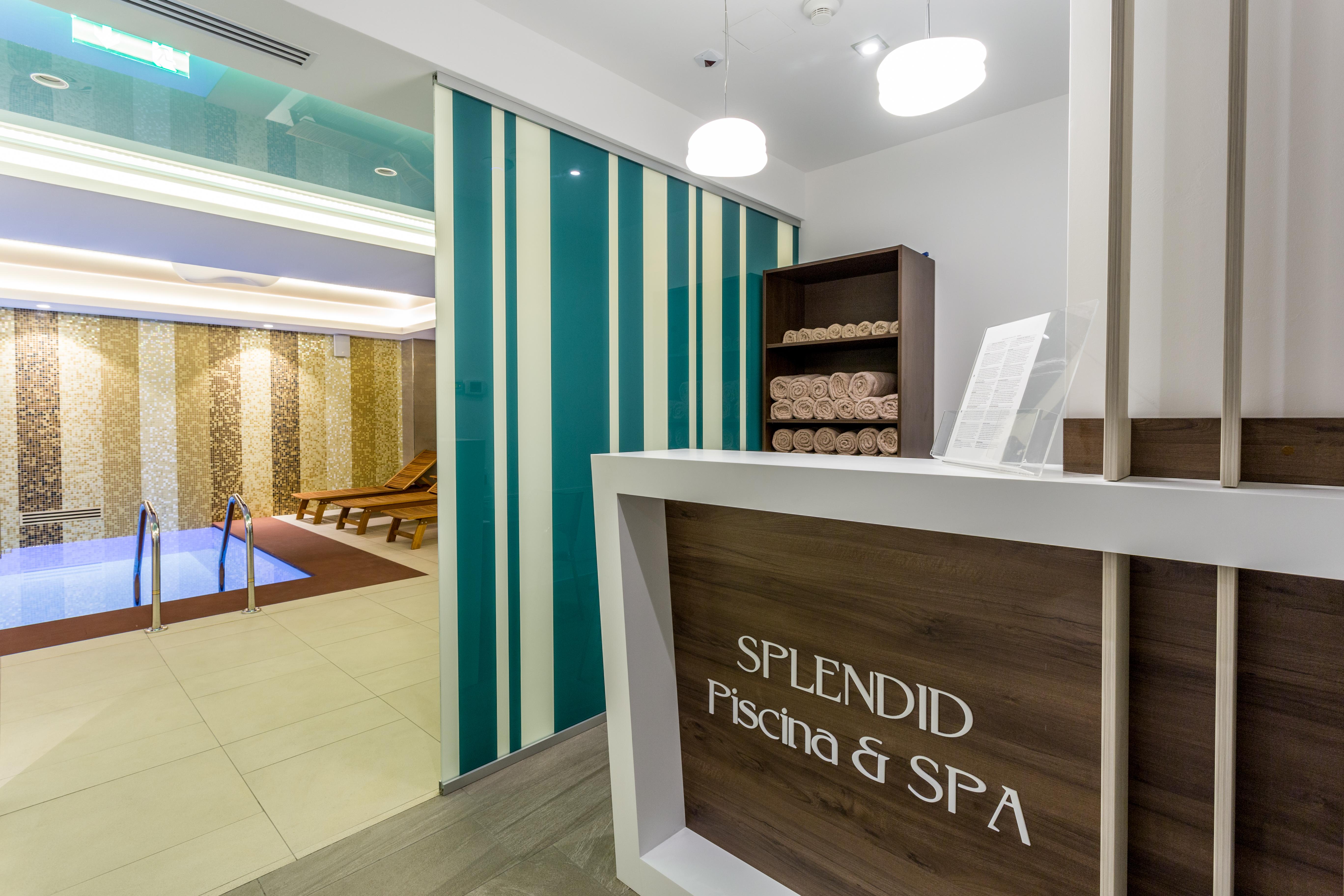 Splendid Conference & Spa Hotel - Adults Only Mamaia Exterior photo