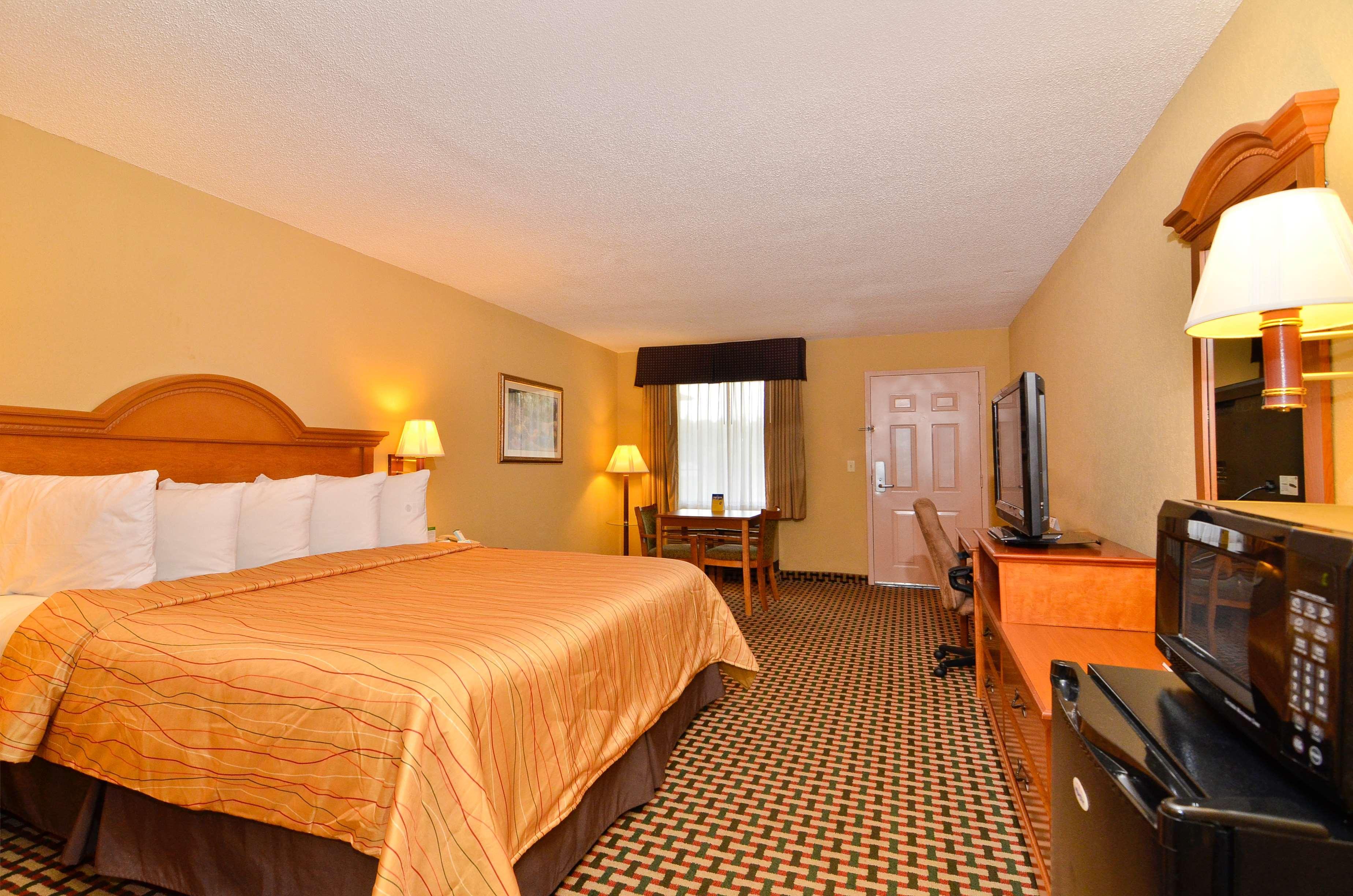 Best Western Bradford Inn Swainsboro Exterior photo