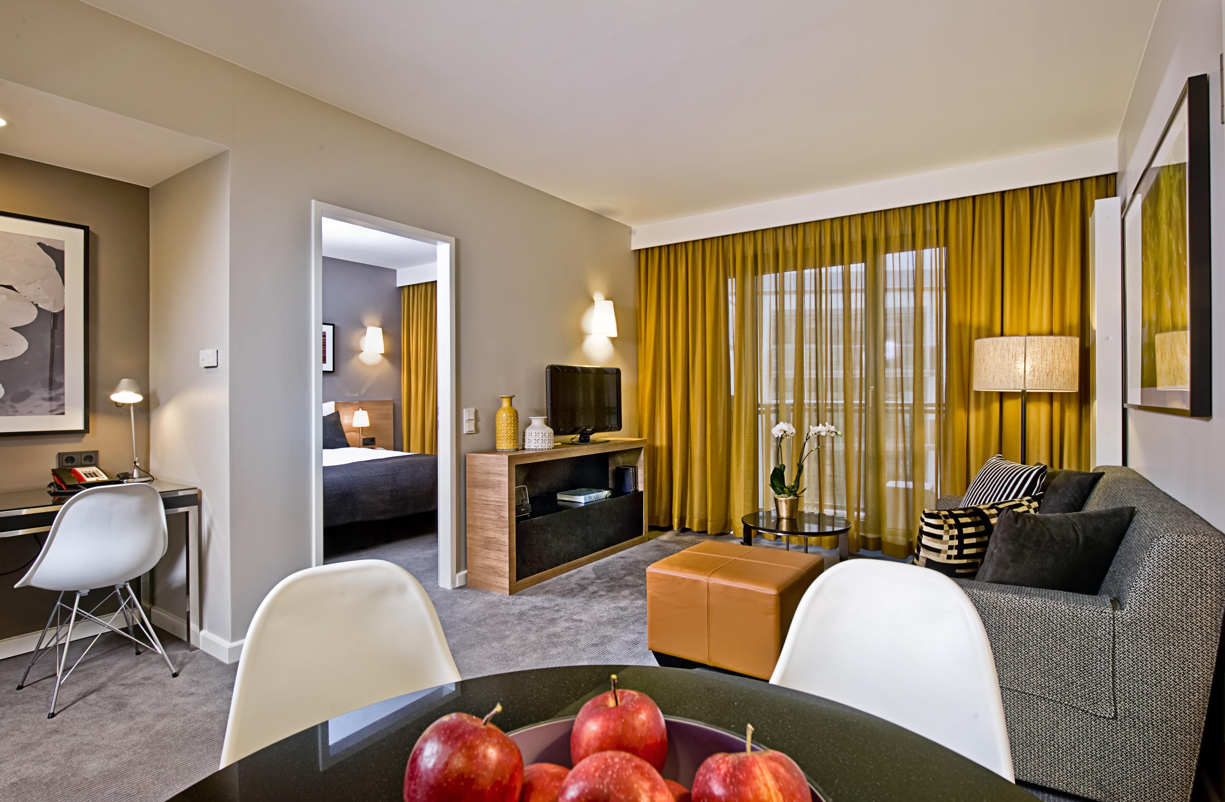 Adina Apartment Hotel Hamburg Michel Room photo