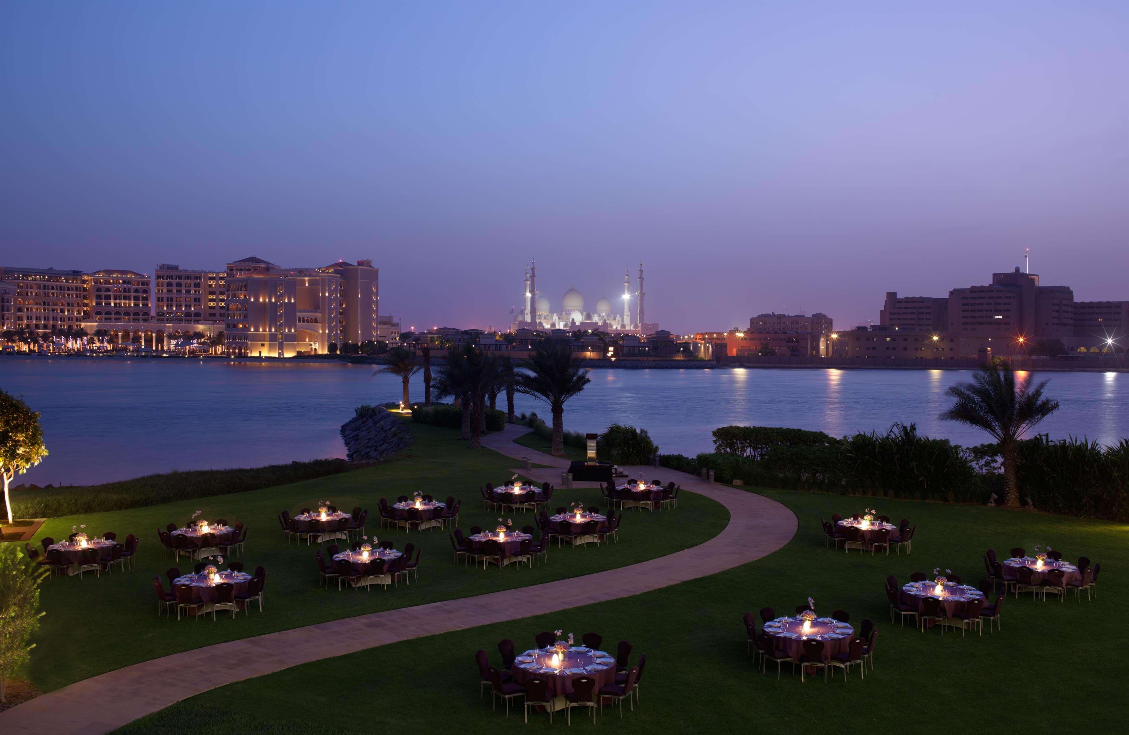 Fairmont Bab Al Bahr Hotel Abu Dhabi Exterior photo