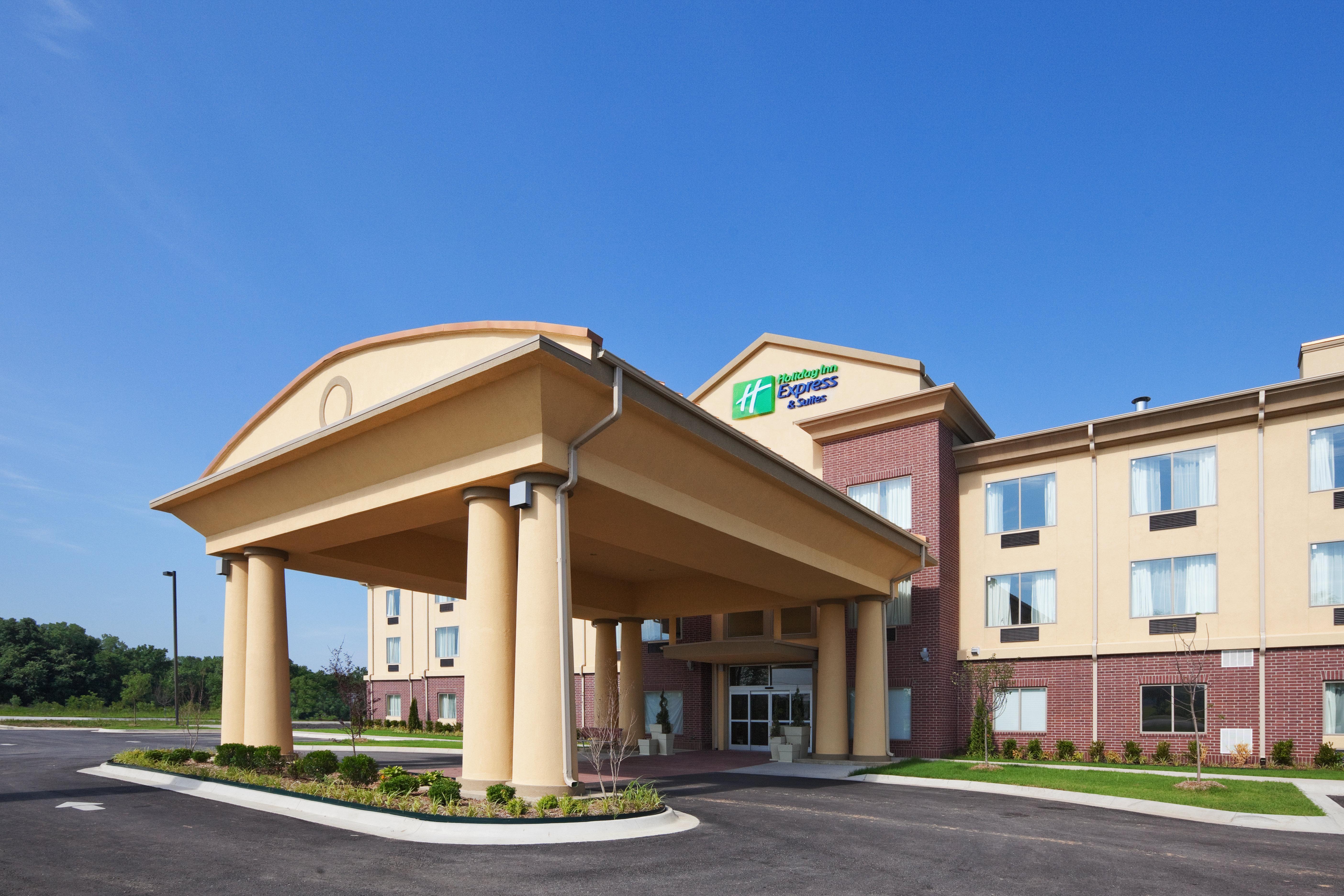 Holiday Inn Express Hotel And Suites Okmulgee Exterior photo
