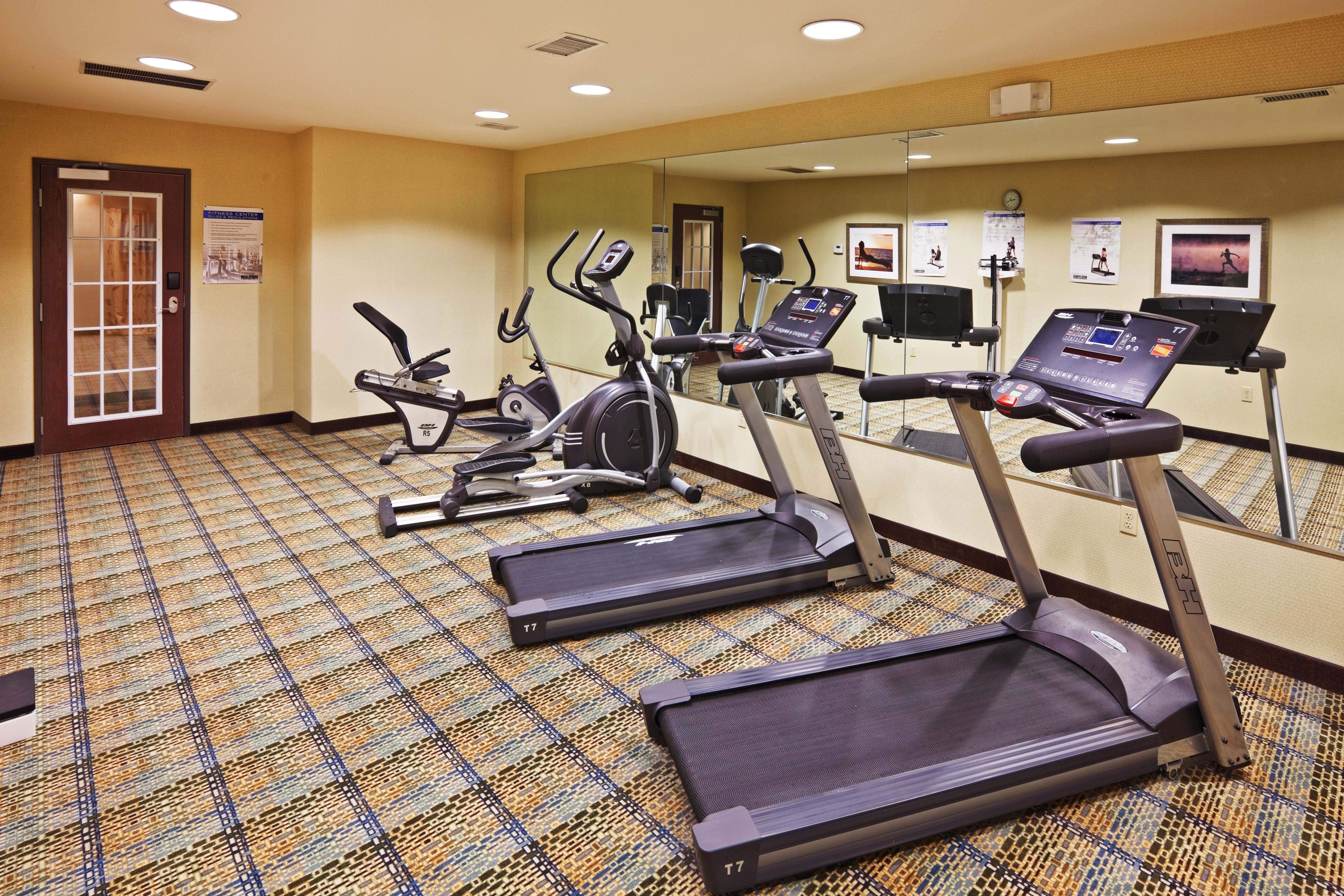 Holiday Inn Express Hotel And Suites Okmulgee Facilities photo
