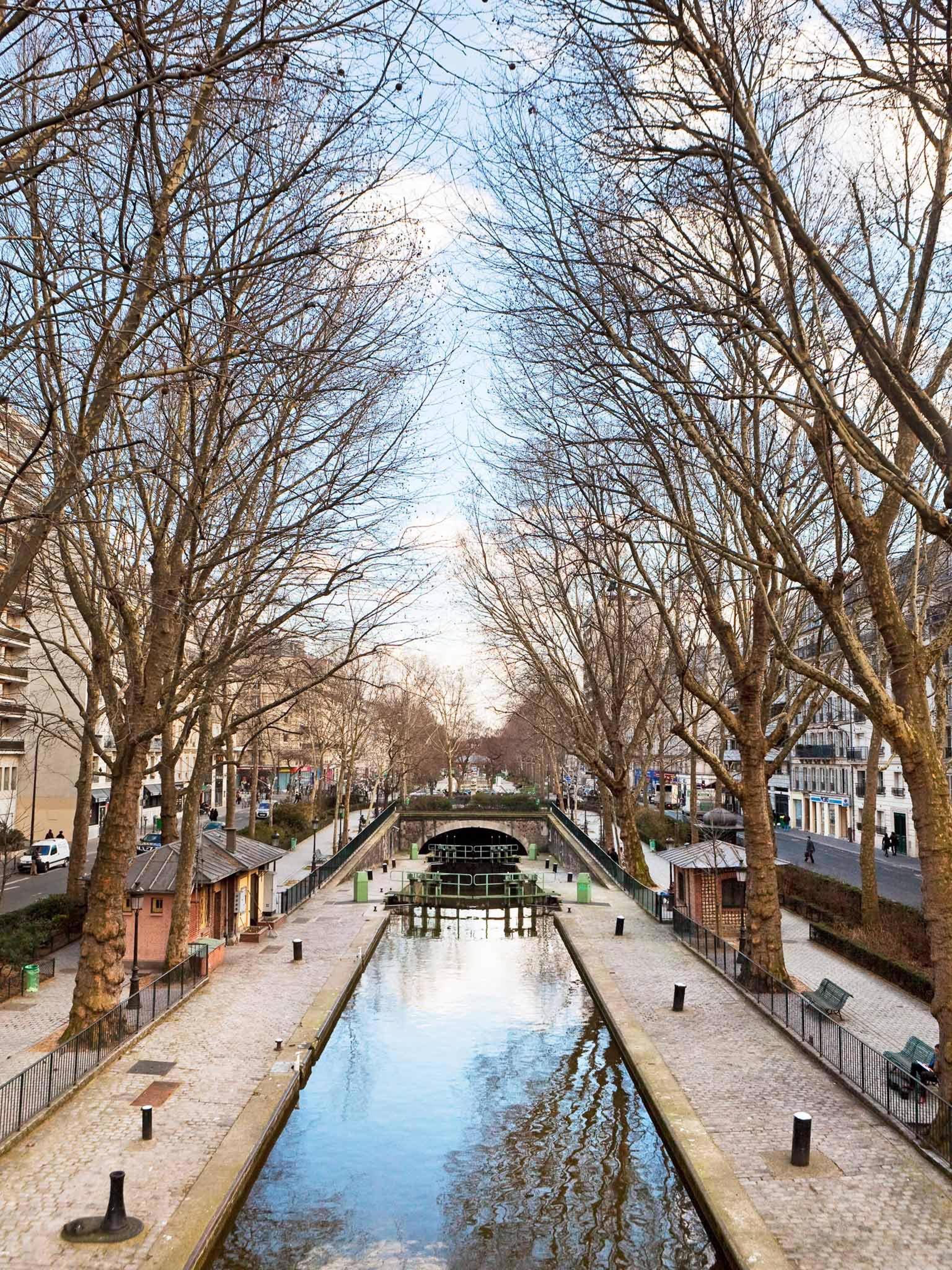 Ibis Paris Canal Saint Martin Exterior photo