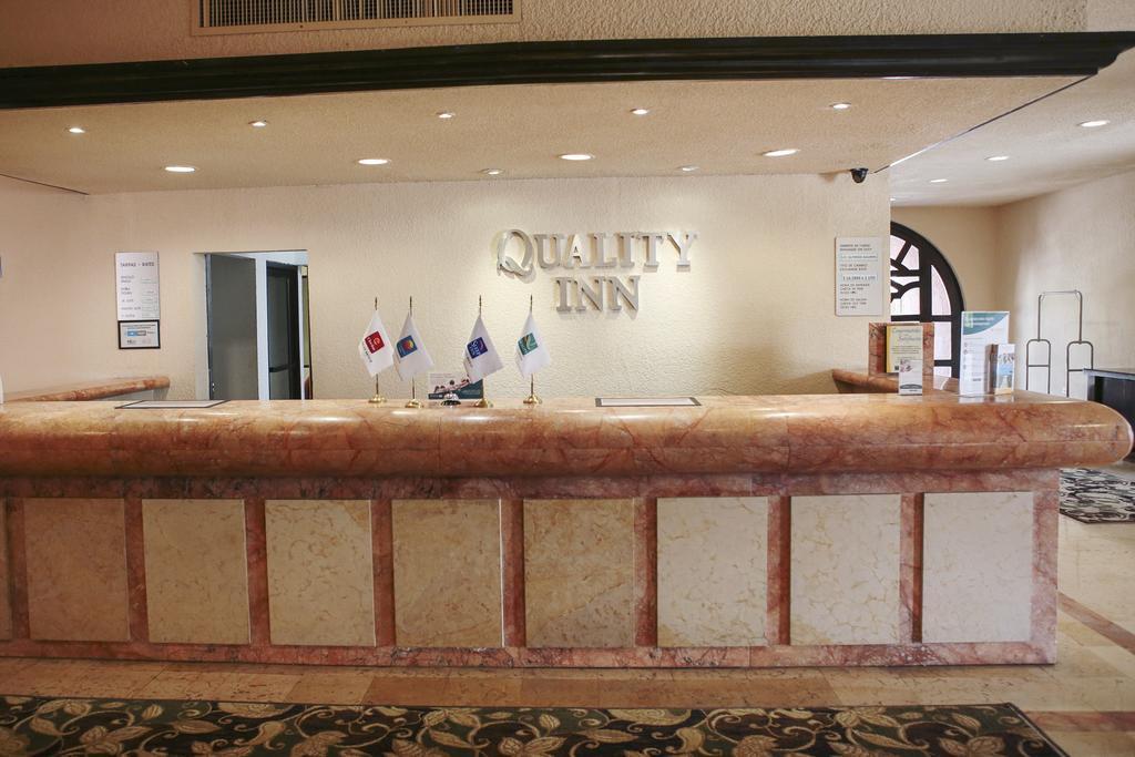 Quality Inn Nuevo Laredo Exterior photo