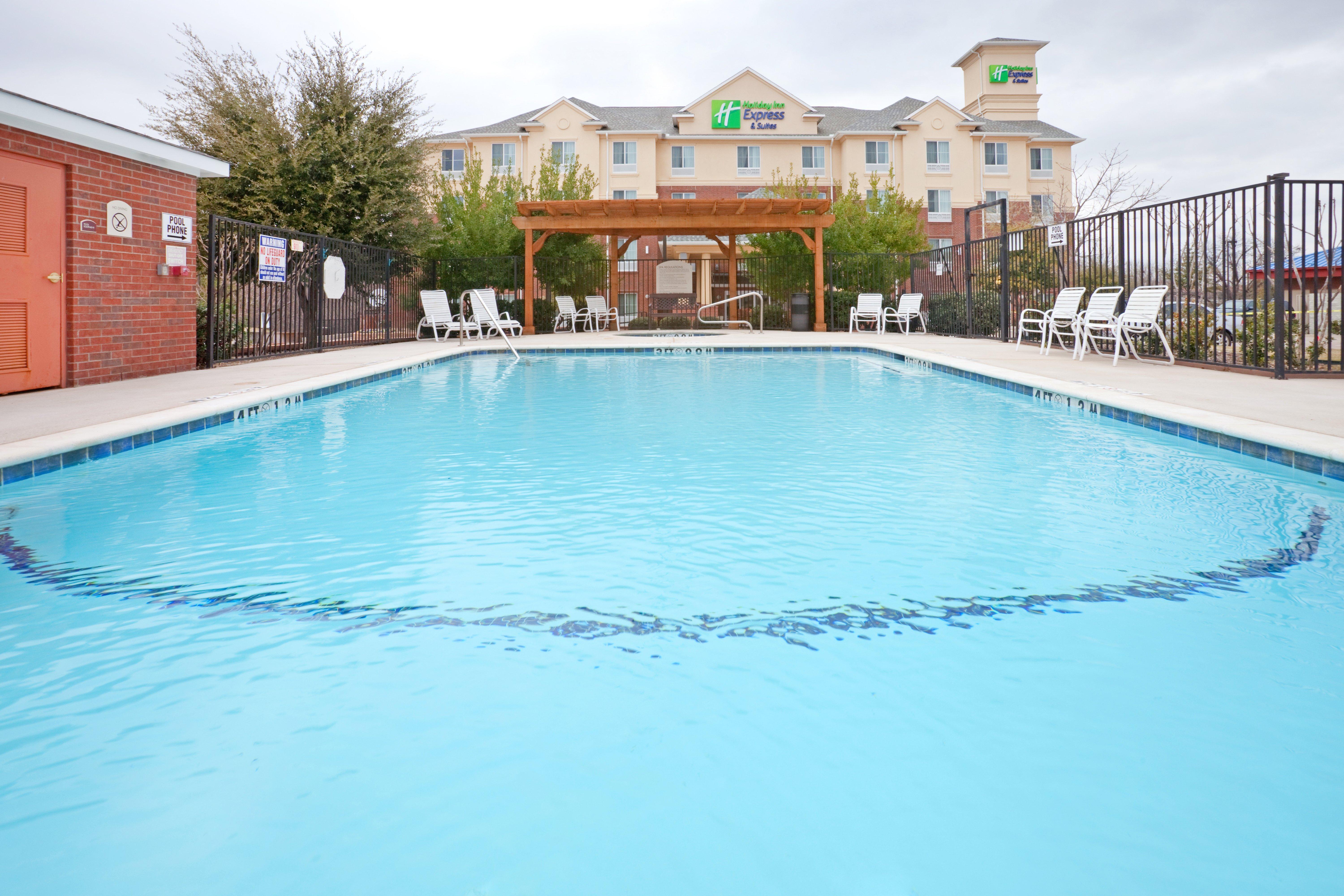 Holiday Inn Express Hotel & Suites Dallas - Grand Prairie I-20, An Ihg Hotel Exterior photo