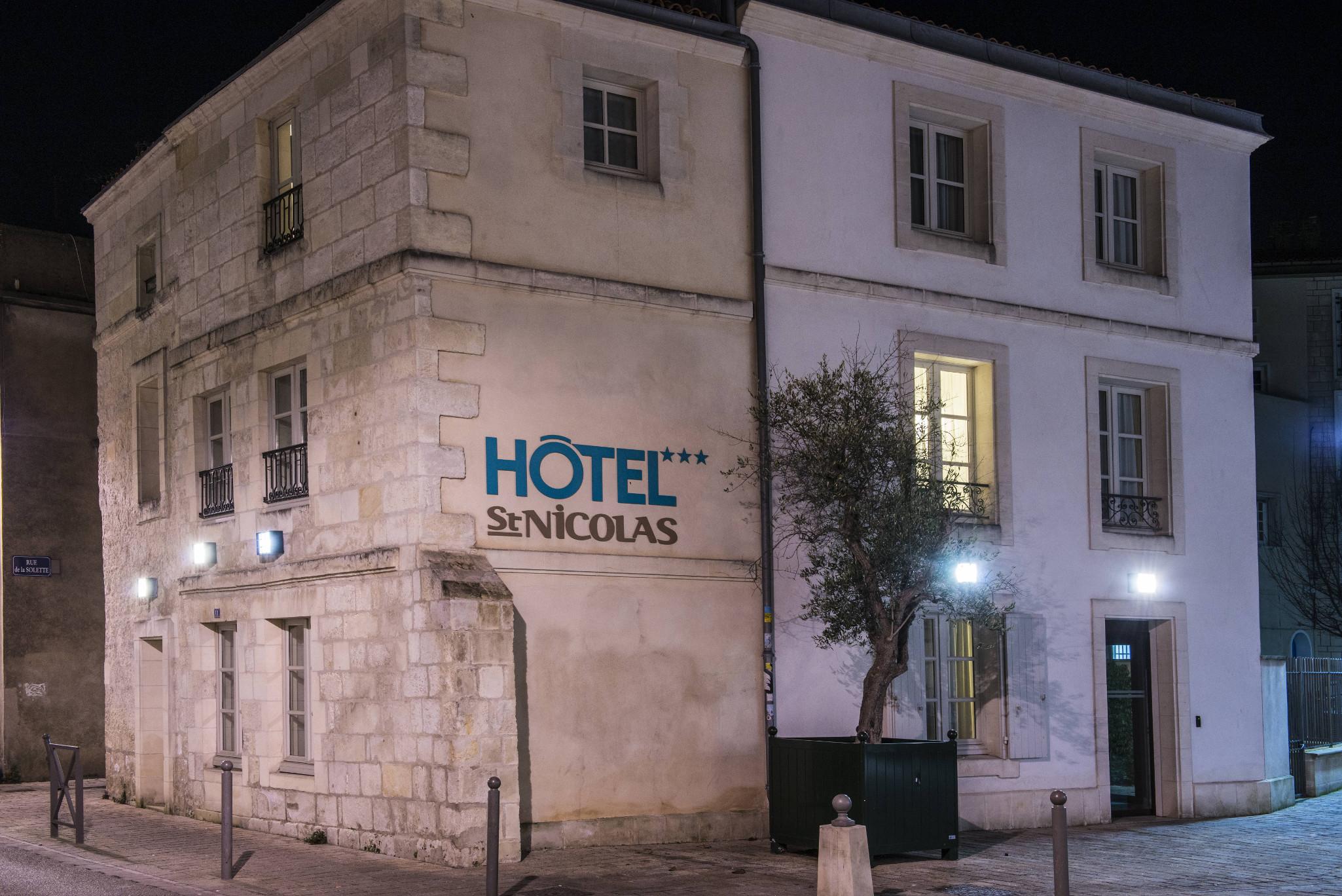 Hotel Saint Nicolas La Rochelle  Exterior photo