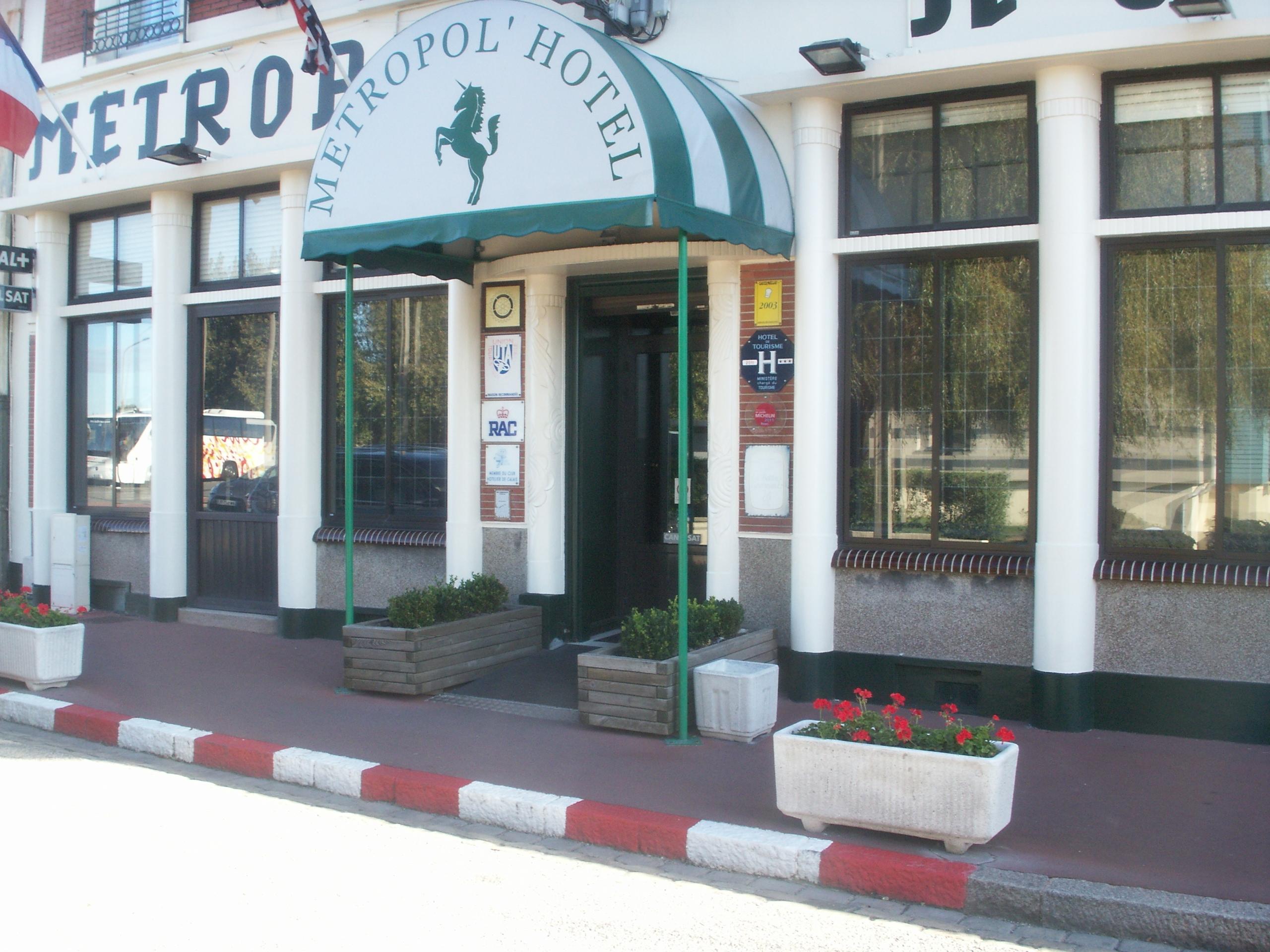 Metropol Hotel Calais Exterior photo