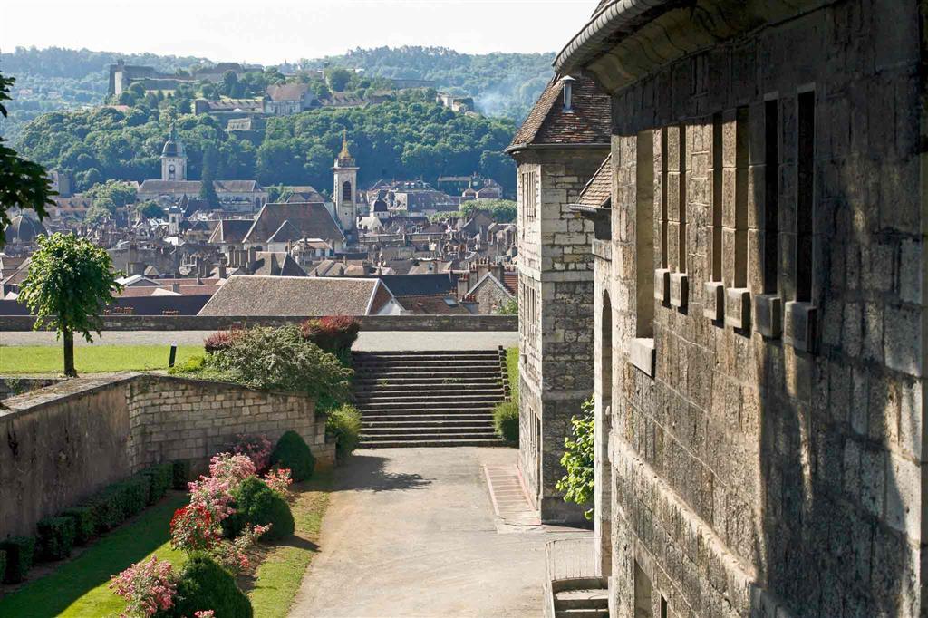 Mercure Besancon Parc Micaud - Hotel & Bar Exterior photo