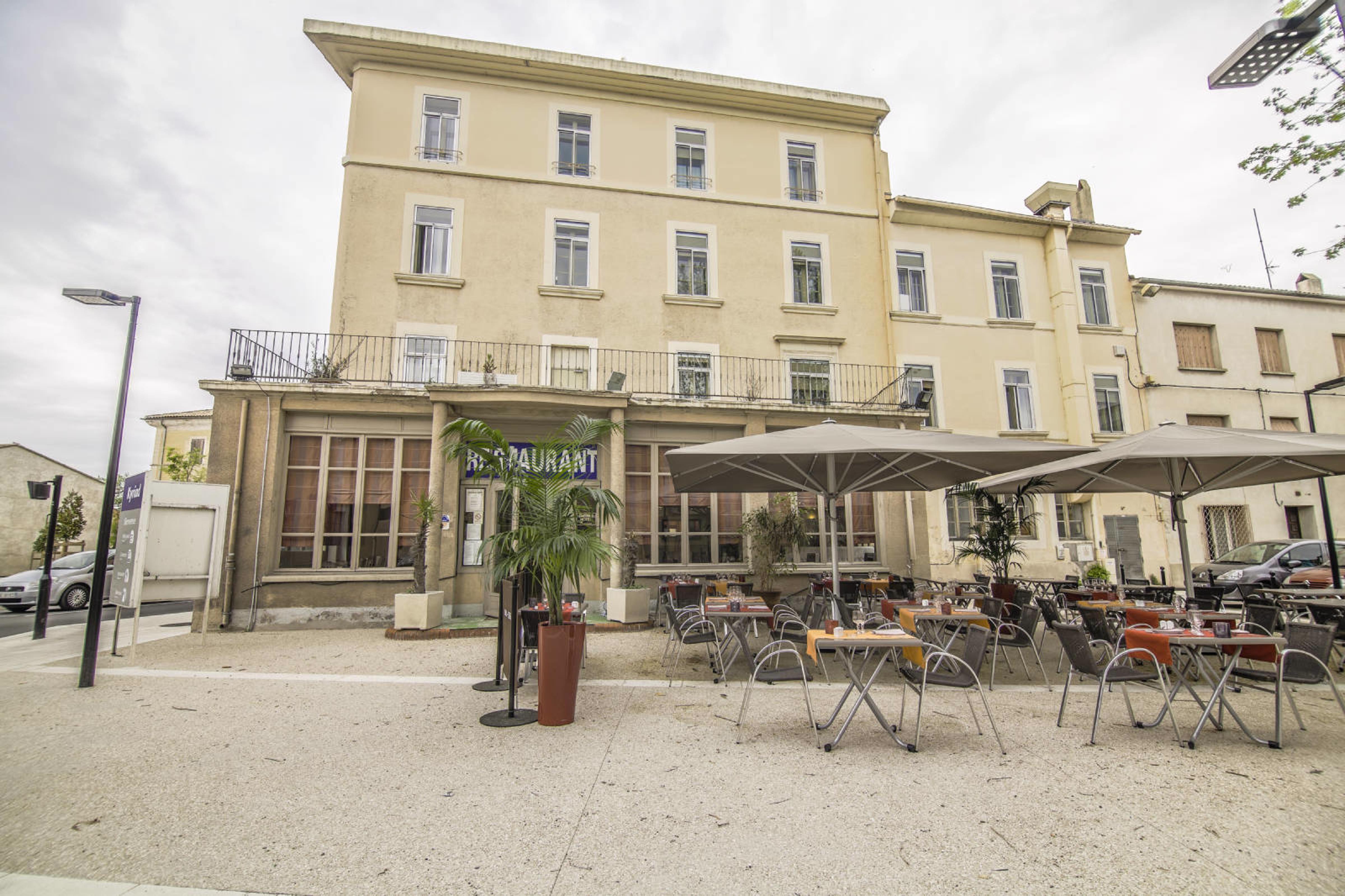 Hotel Kyriad Orange Centre Ville - A7-A9 - 3 Etoiles - Hotel Des Princes - Provence Alpes Cote D'Azur - France Exterior photo