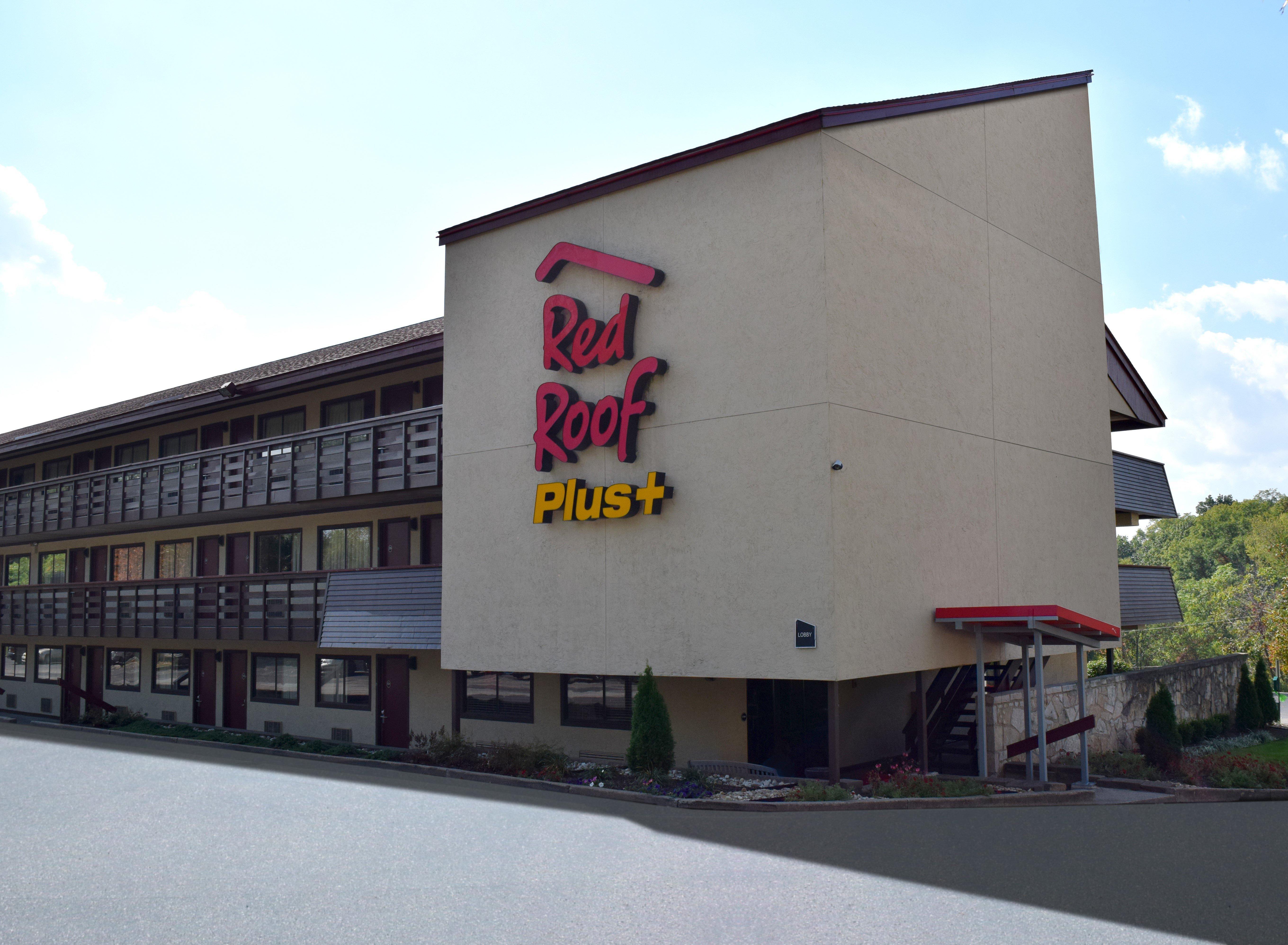 Red Roof Inn Plus+ Pittsburgh East - Monroeville Exterior photo