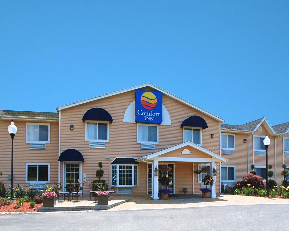 Comfort Inn Saugerties Exterior photo