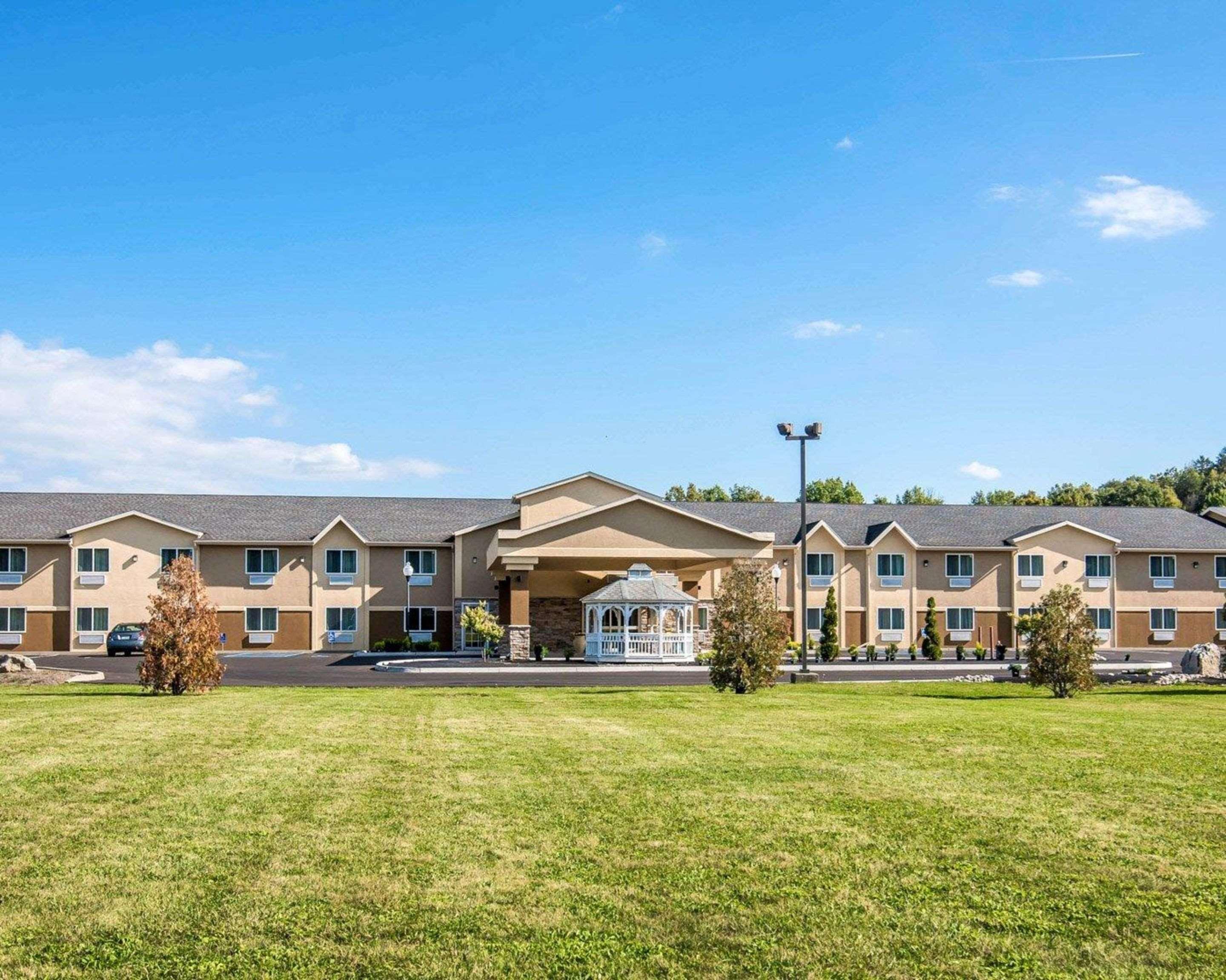 Comfort Inn Saugerties Exterior photo