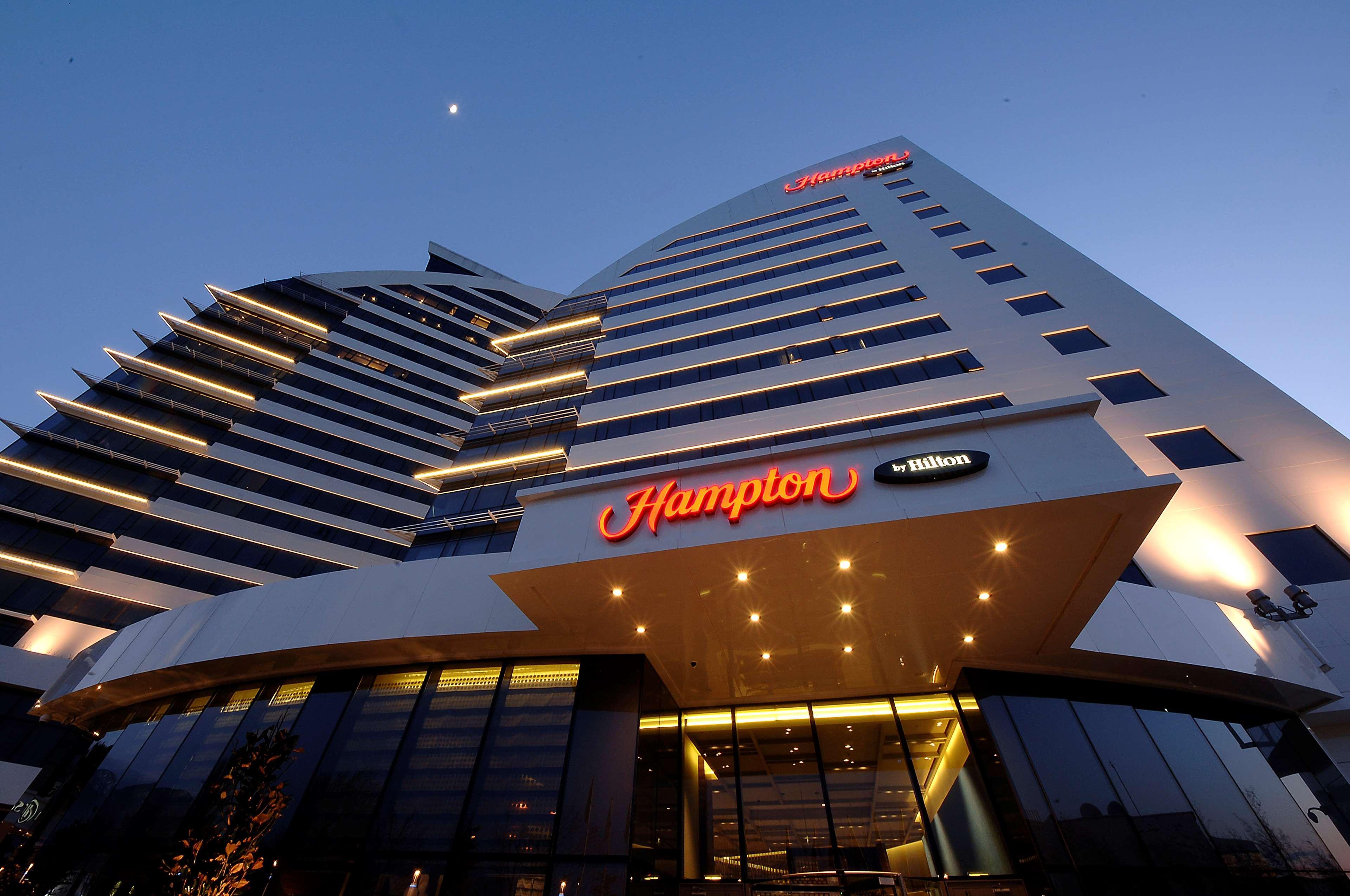 Hampton By Hilton Bursa Hotel Exterior photo