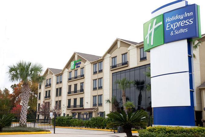 Holiday Inn Express Hotel & Suites Houston North Intercontinental, An Ihg Hotel Exterior photo