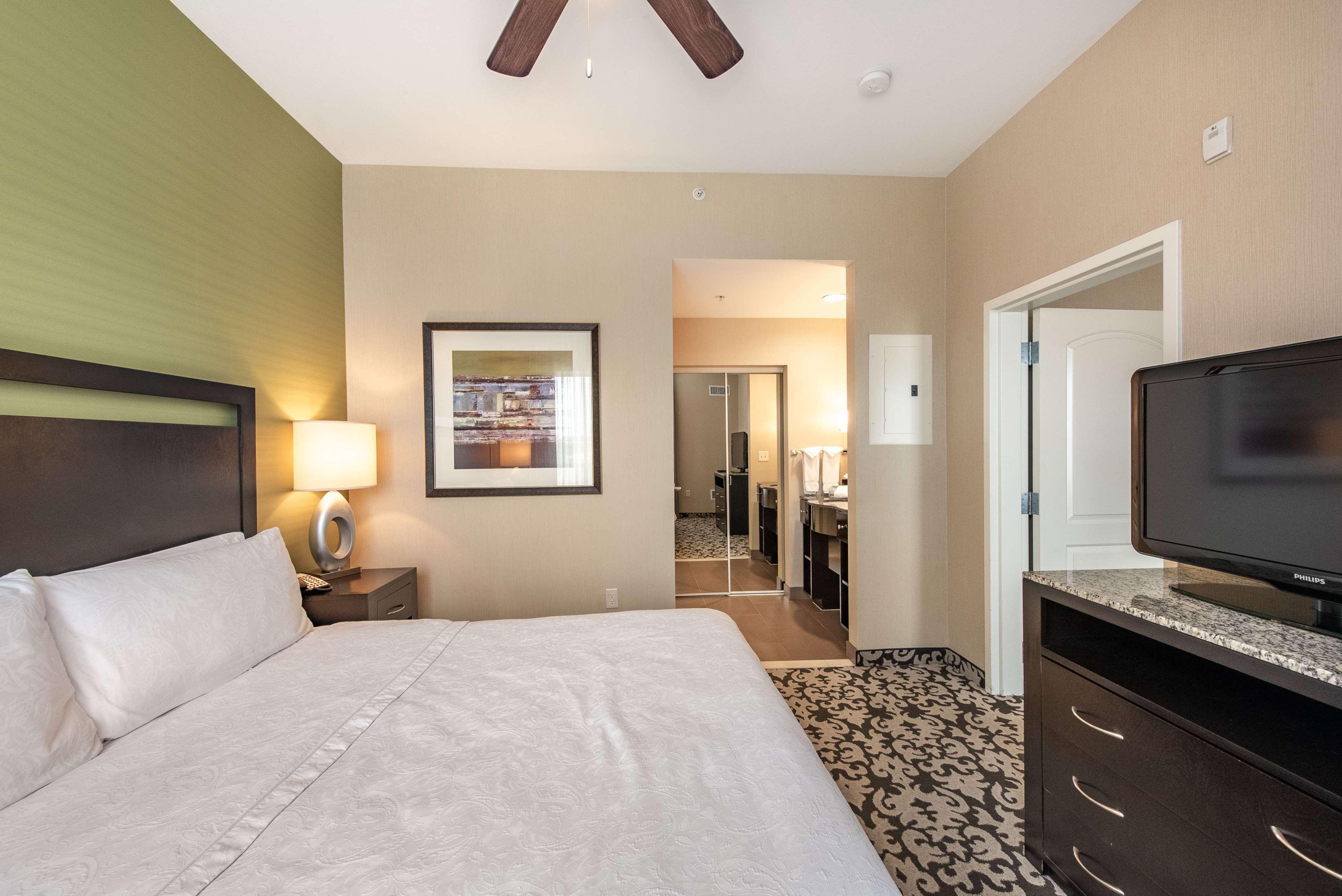 Homewood Suites By Hilton Oxnard/Camarillo Exterior photo