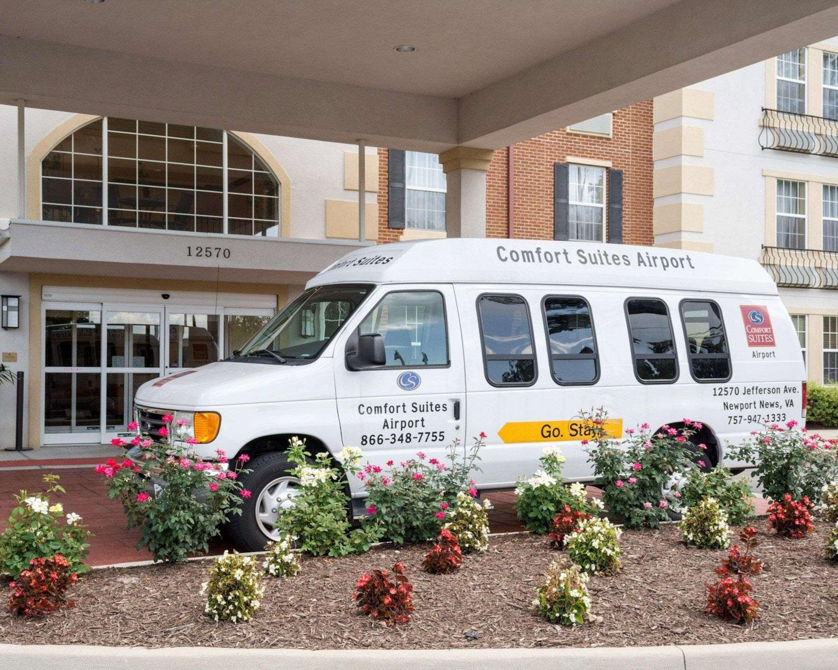 Comfort Suites Newport News Airport Exterior photo