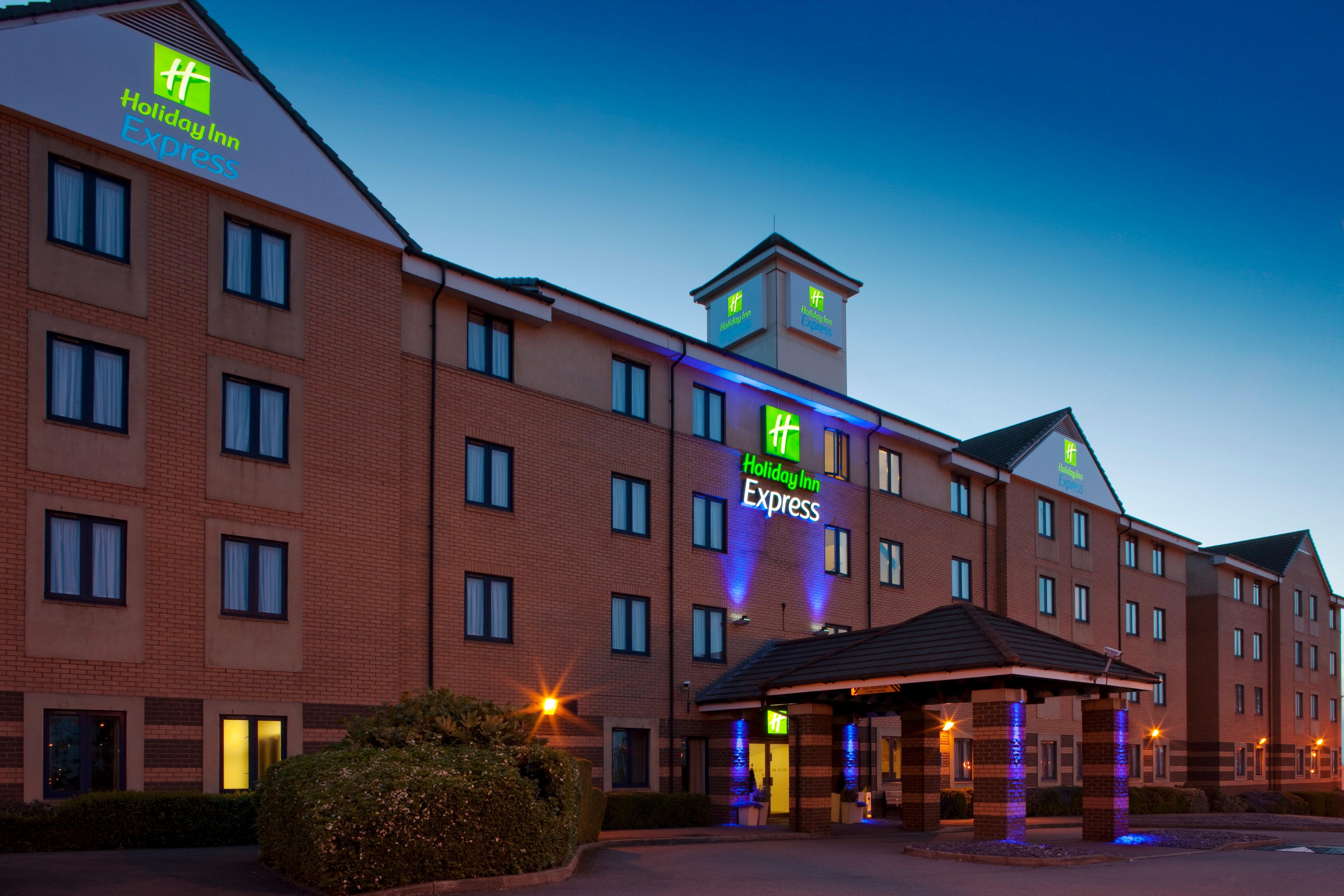 Holiday Inn Express London - Dartford, An Ihg Hotel Exterior photo